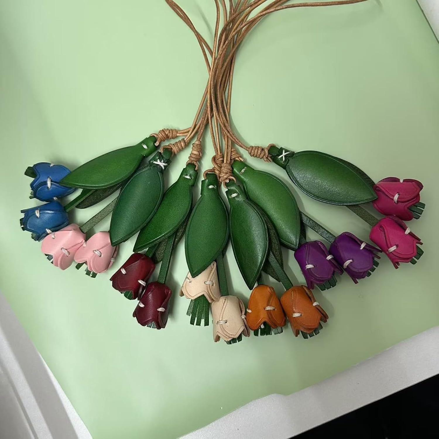 hejhncii Stylish Flower Leather Accessory Leather Flower Adornment Rings Pendant Accessory for Versatile Use Luxurious Holder