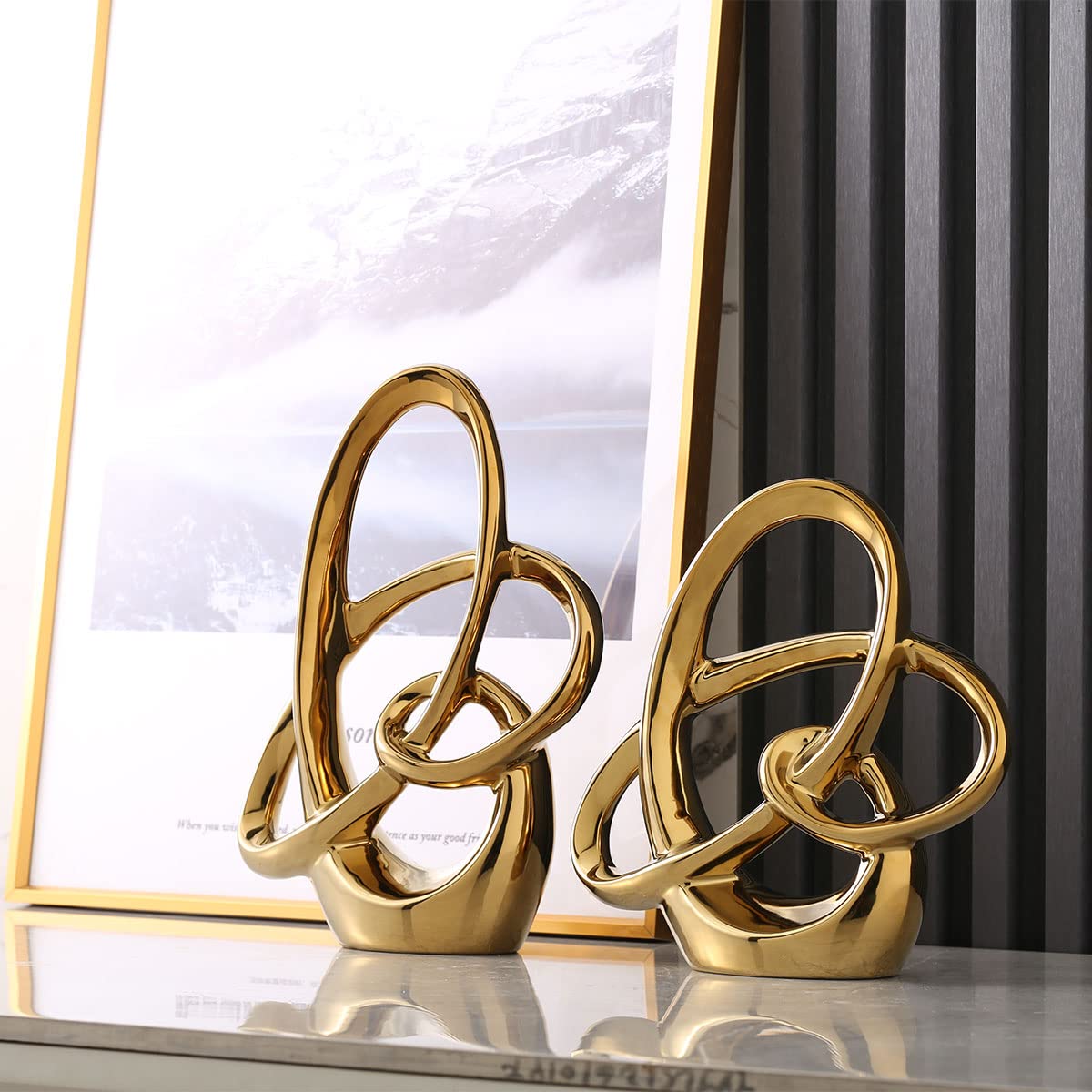 QIANLING Statua in ceramica con decorazioni moderne in oro - Figurina astratta di accento domestico per soggiorno, camera da letto, ufficio, mensola, mensola del camino - Decorazione di nozze
