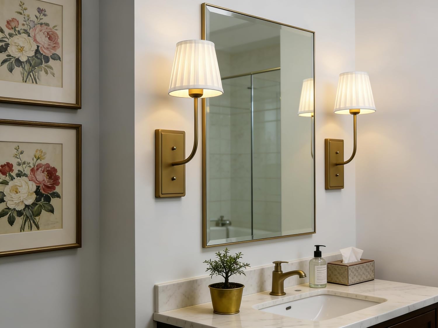 Vintage Antique Brass Wall Sconce 1-Light, White Pleated Fabric Shade Wall Lamp Hardwired Indoor Wall Light for Bedroom Living Room Vanity Bathroom