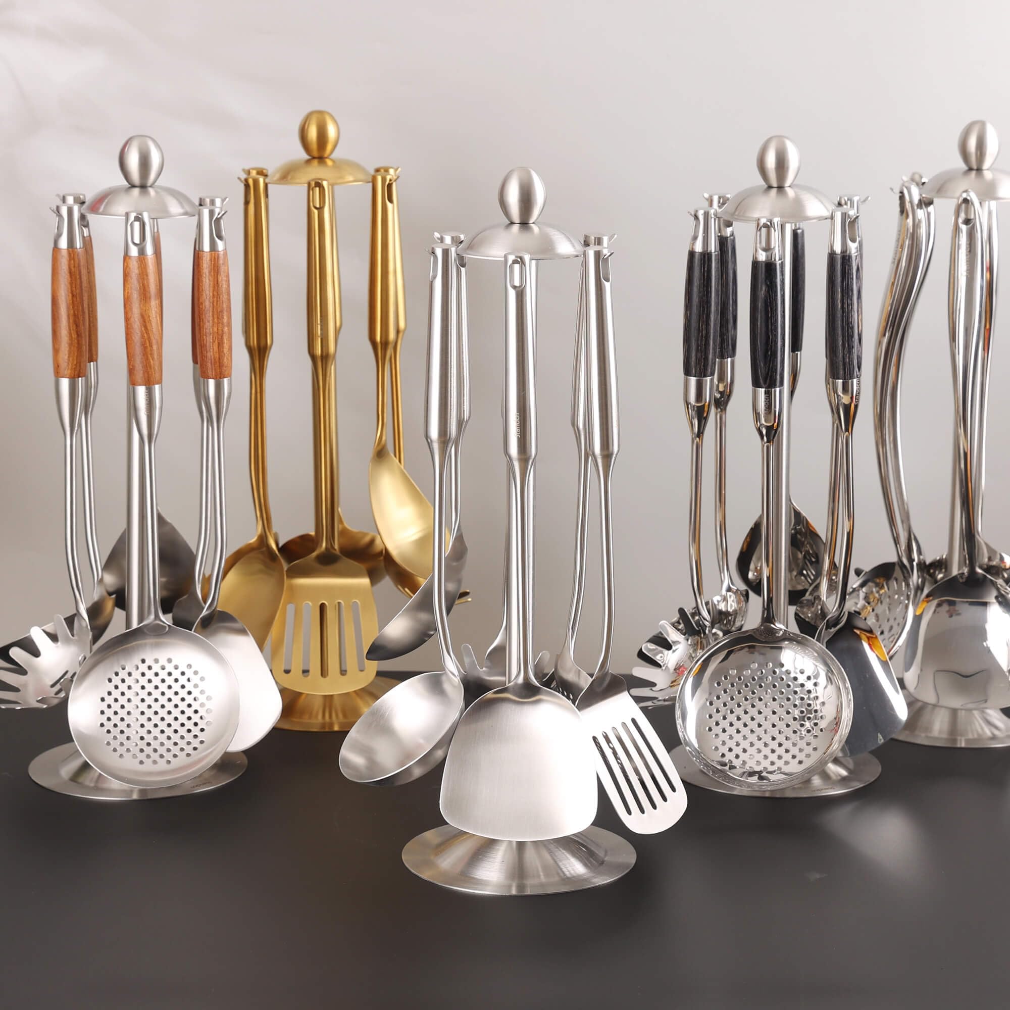 Juego de utensilios de cocina de acero inoxidable 18/10, utensilios de cocina de metal de 15 pulgadas con soporte giratorio para encimera, espátula, cucharón, espumadera, espátula ranurada, pasta,