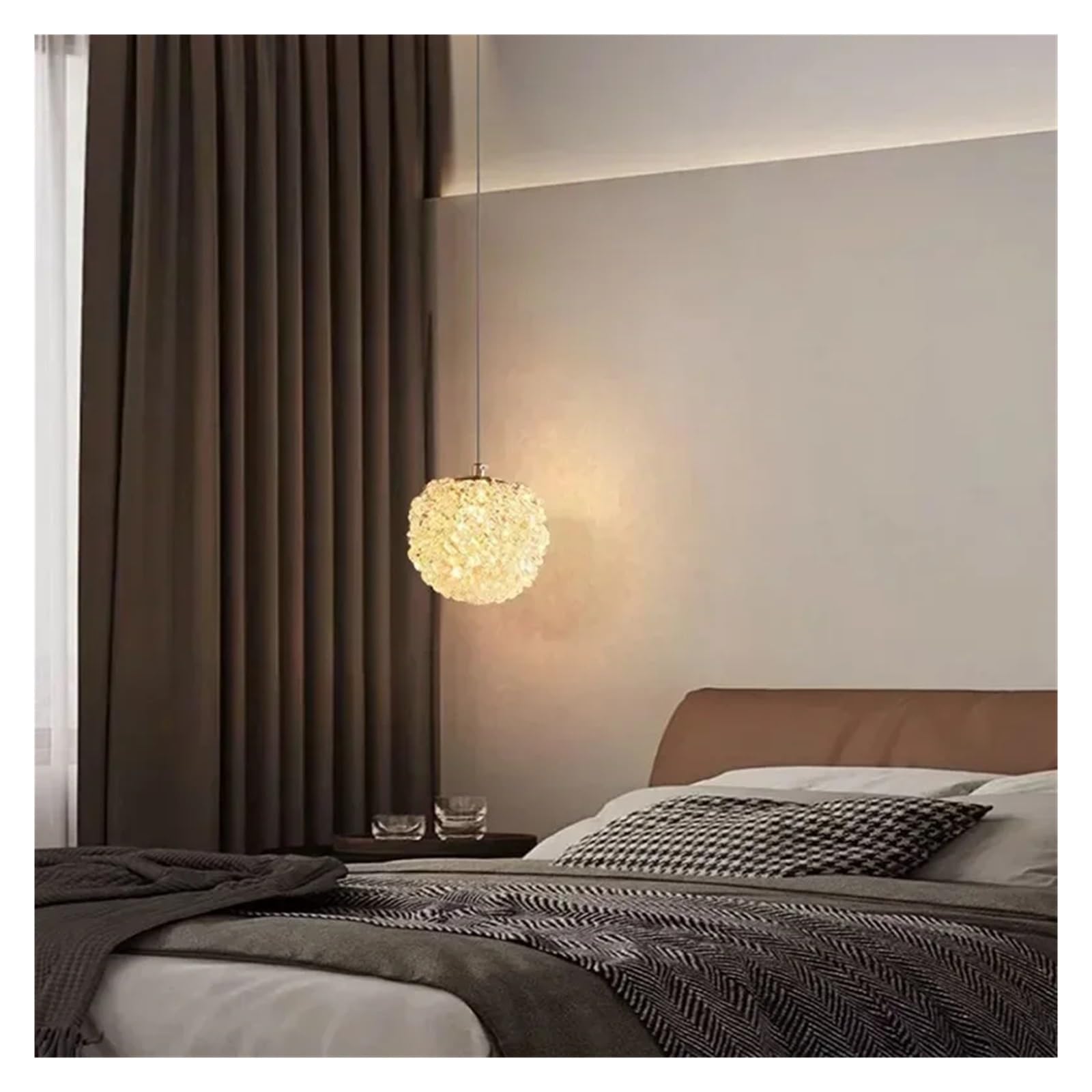 Lampe longue ligne et lustre en cristal de style moderne