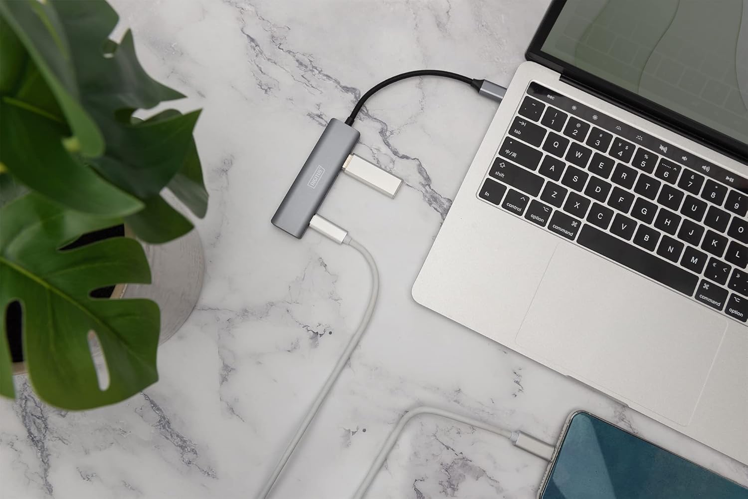 DIGITUS 4-Port USB-C Hub - USB 3.1 Gen 2-2X USB A + 2X USB-C - up to 10Gbps - Plug & Play - Aluminum Case - Dark Grey