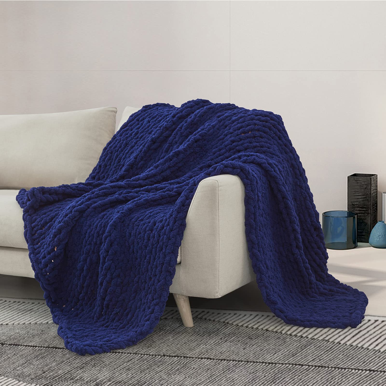SUNYRISY Chunky Knit Throw Blanket, Luxury Soft Cozy Chenille Throw Blanket, Large Throw Bed Blanket for Couch, Sofa, Home Decor,Gift - Machine Washable (Navy Blue 50x60 in)
