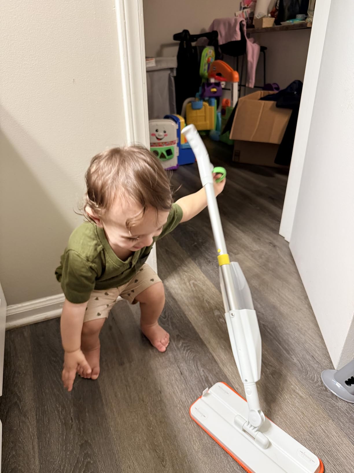 Toddler Toy Spray Mop