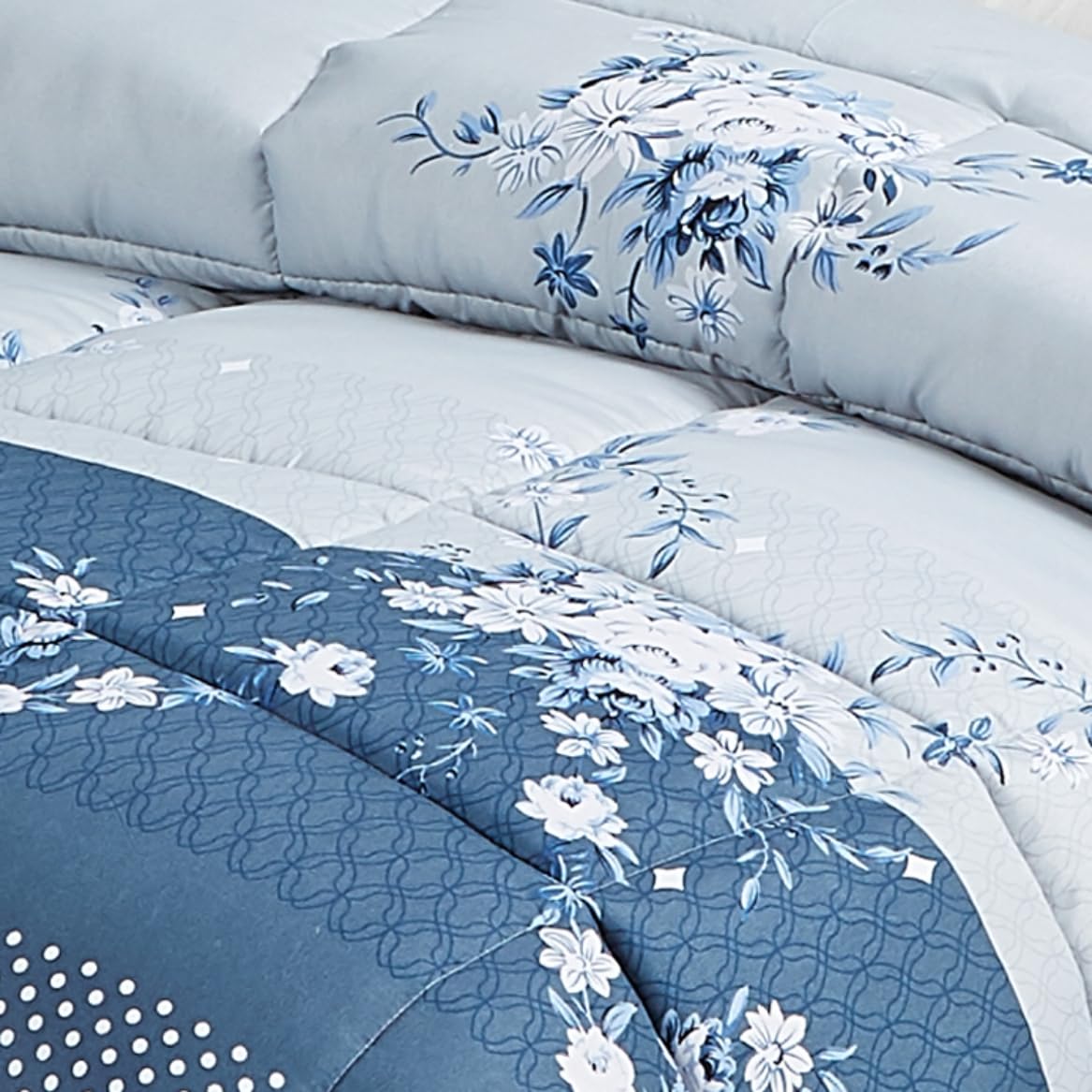 Fanny &ap; Céline Couette Chaude 600 GS 220x240c Ultra Gonflant Douceur Extrêe B-1-407