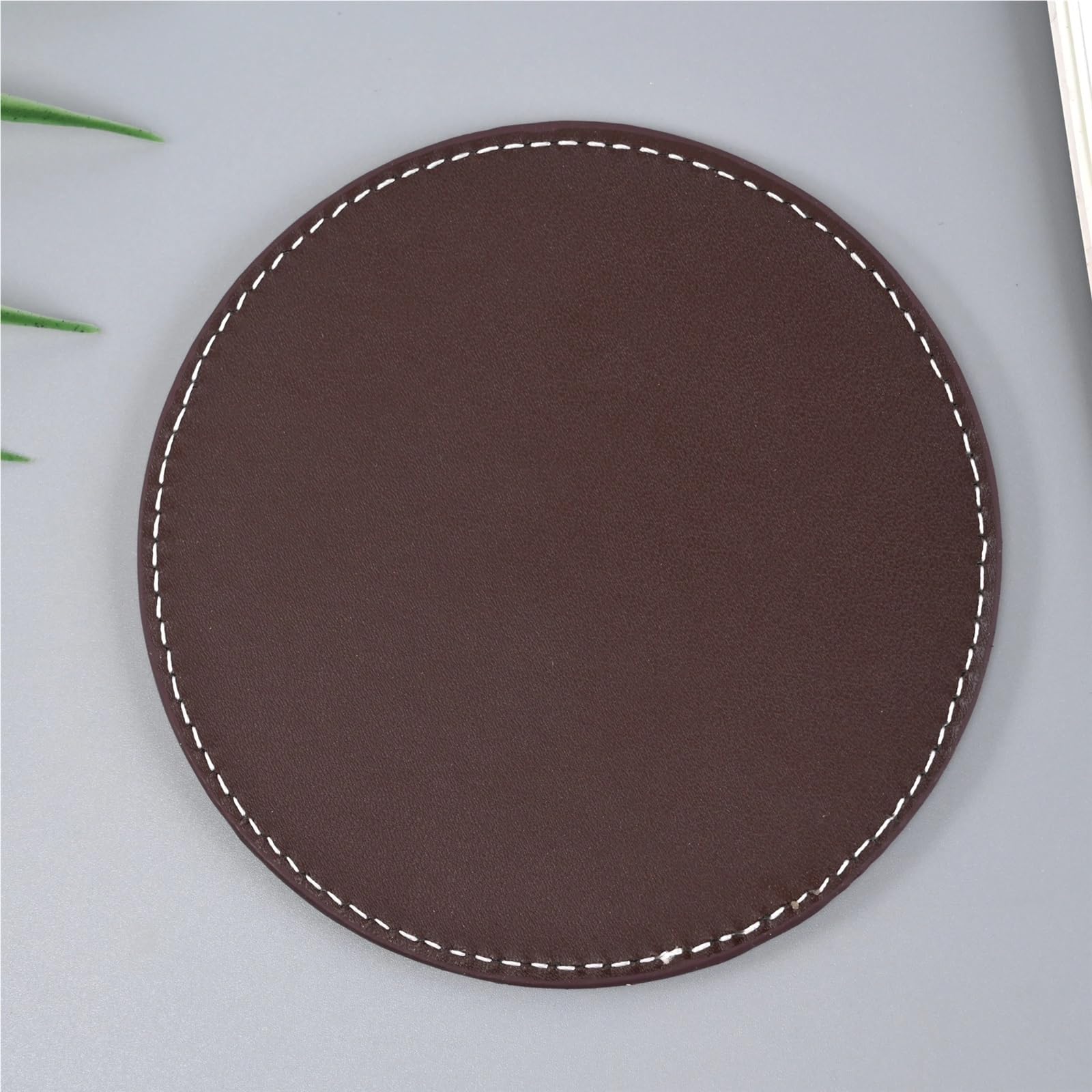 Almohadilla Aislante para Vajilla Posavasos de Cuero sintético Resistente al Agua, 2 Unidades, Redondo, Calor, for Taza, Mantel Individual, vajilla, decoración for el hogar para Platos Llanos(Brown)