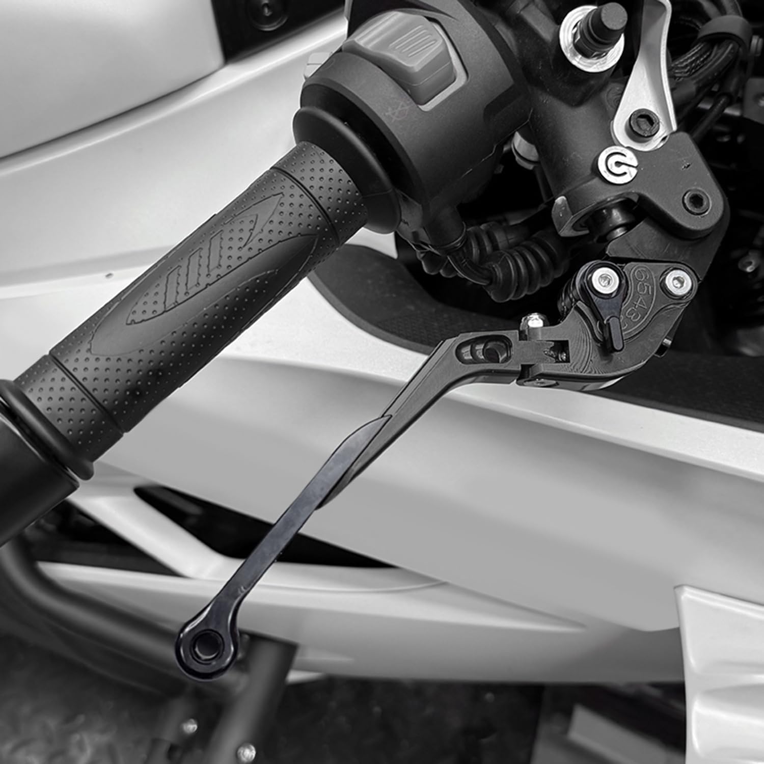 Leviers de Frein et Embrayage Moto pour MT09 2015-2019, Kit Levier d'embrayage et Levier de Frein Moto CNC Réglables, Extensibles et Pliables