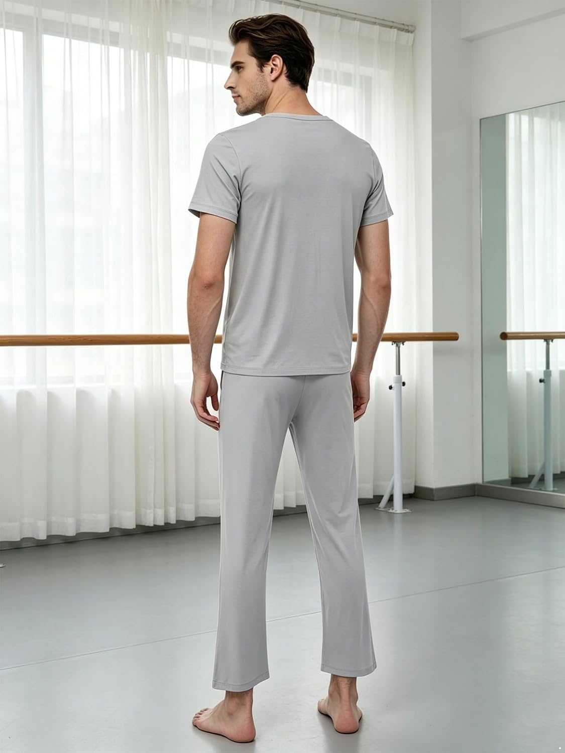 FEESHOW Men Dance Practice Suit Round-Neck Tops + Loose Pants Training Performance Wear Jazz Stretchy Fit Set