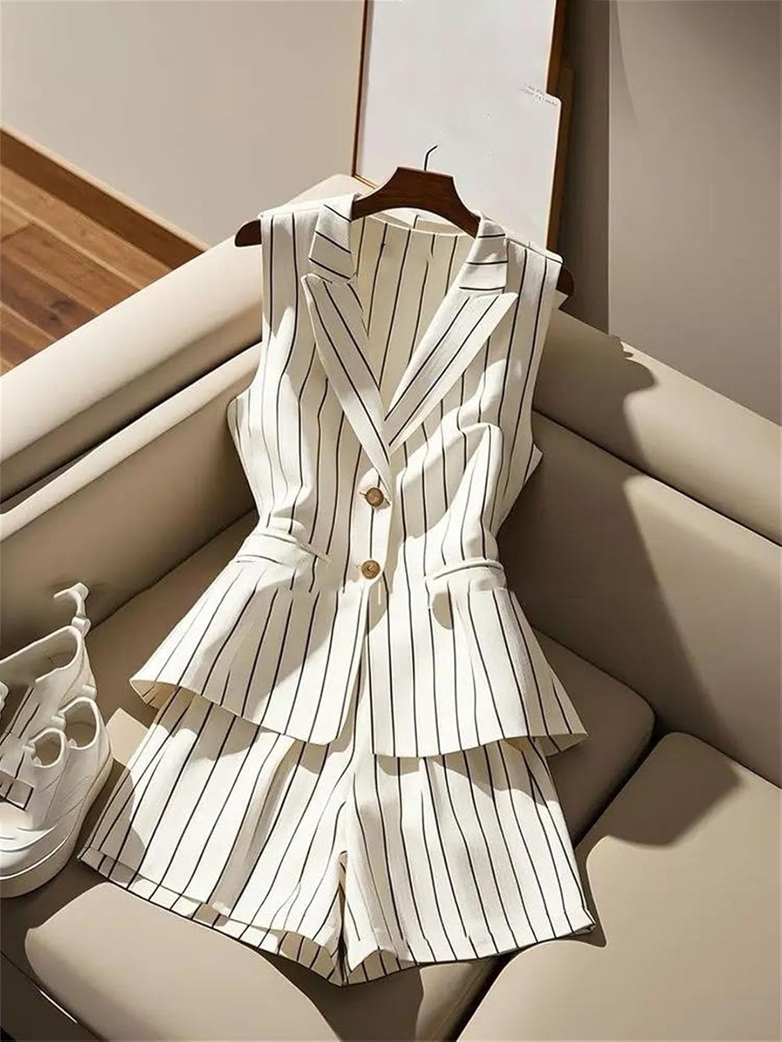 Women Summer Simple Striped Office Lady Turn-Down Collar Sleeveless Waistcoat Ladies Casual Shorts Suit