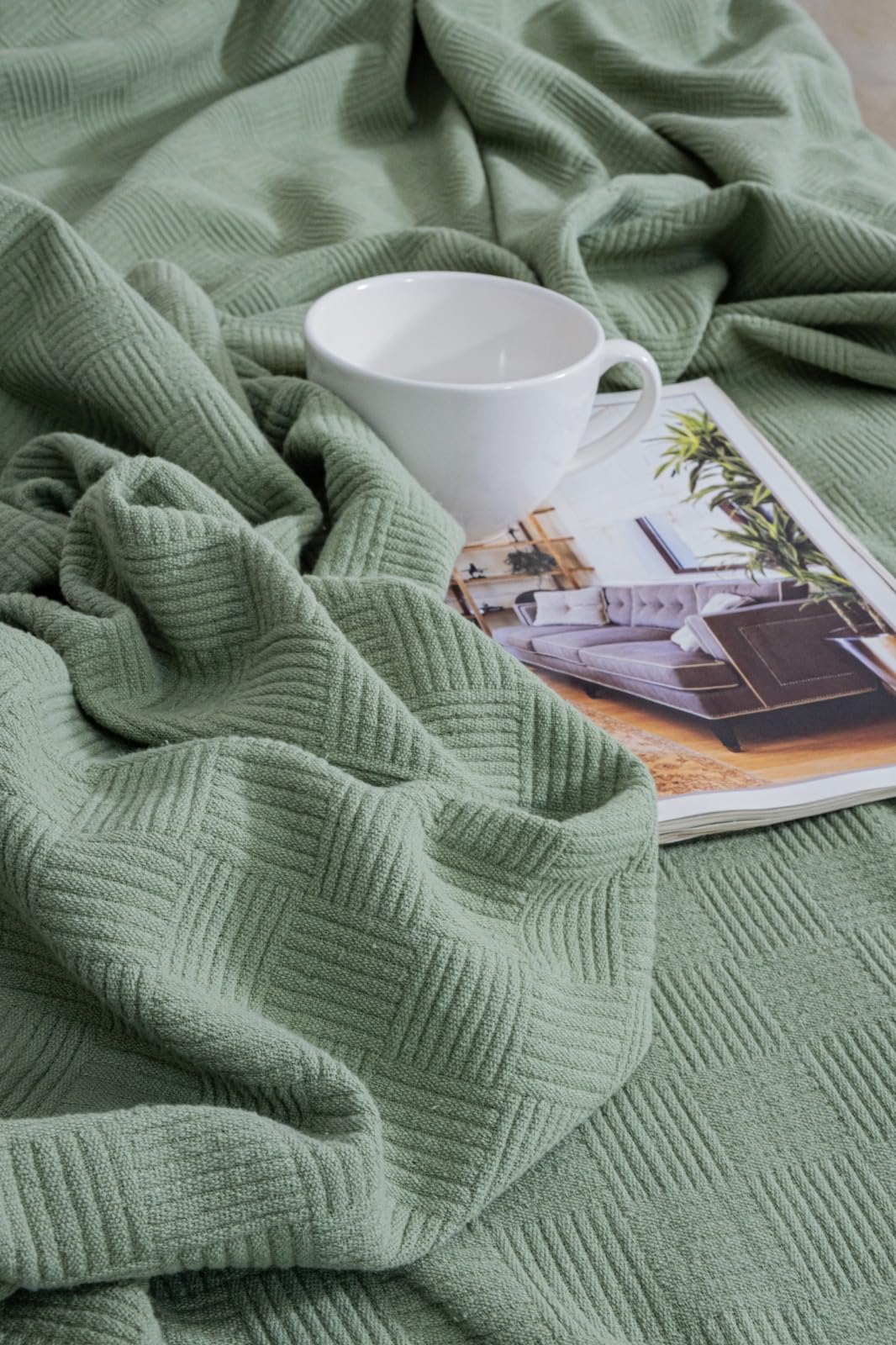 BOHORIA Tagesdecke 220x240 cm Chess | extra groß | 100% Baumwolle | Oeko-Tex® | Überwurf für Sofa, Sessel & Bett | Sofadecke Wolldecke Wohndecke (Emerald, 200 x 230 cm)