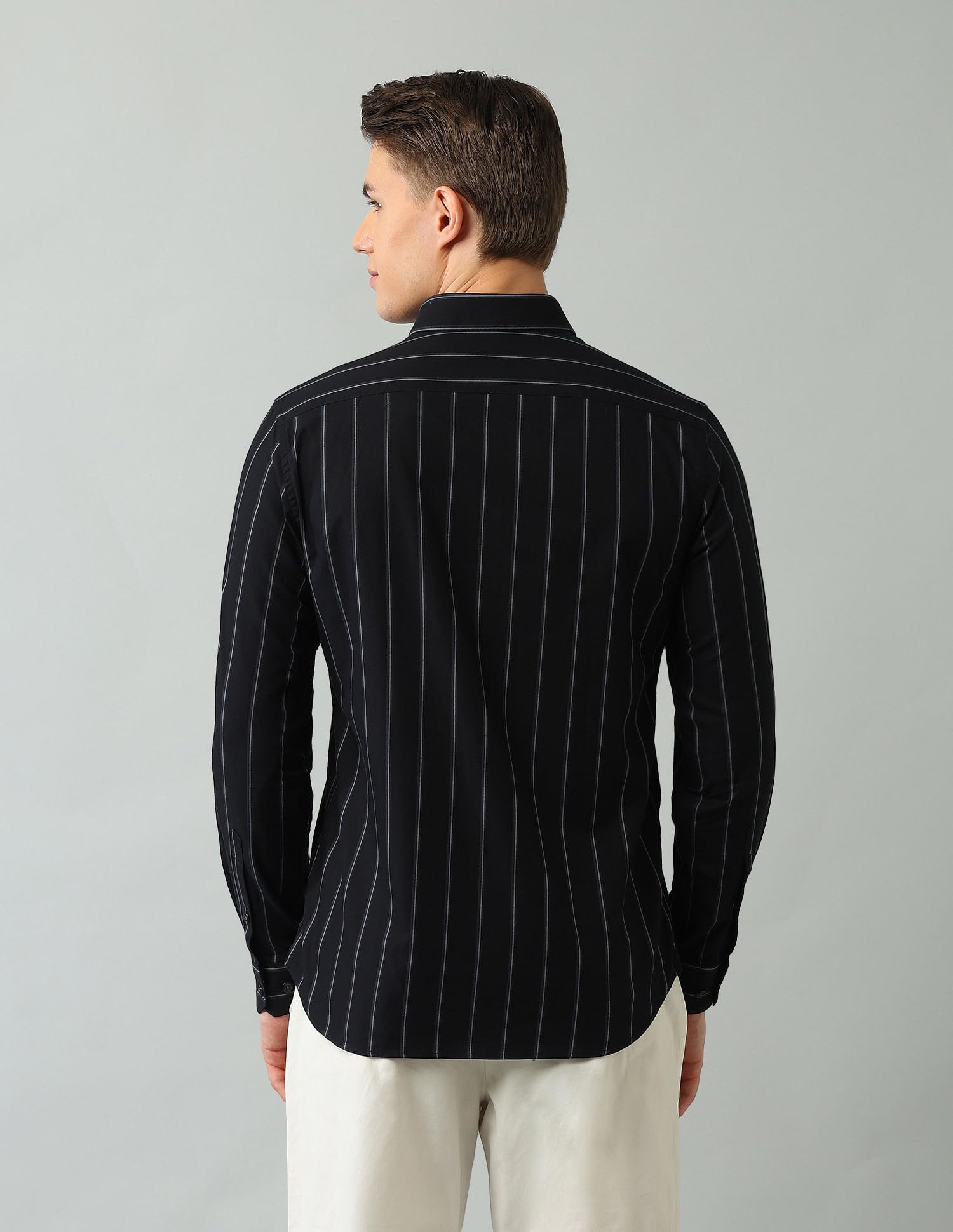 Arrow Sport Uomo Slim Fit Cotone A Righe Maniche Lunghe Colletto Spalmabile Camicia