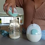 Willow Go - Reusable Breast Milk Containers with NEW & Improved Splash Guard - Holds 5 oz. Per Container - Breastfeeding Essential for The Willow Go Wearable Breast Pump, Hands Free Breast Pump - 2pk