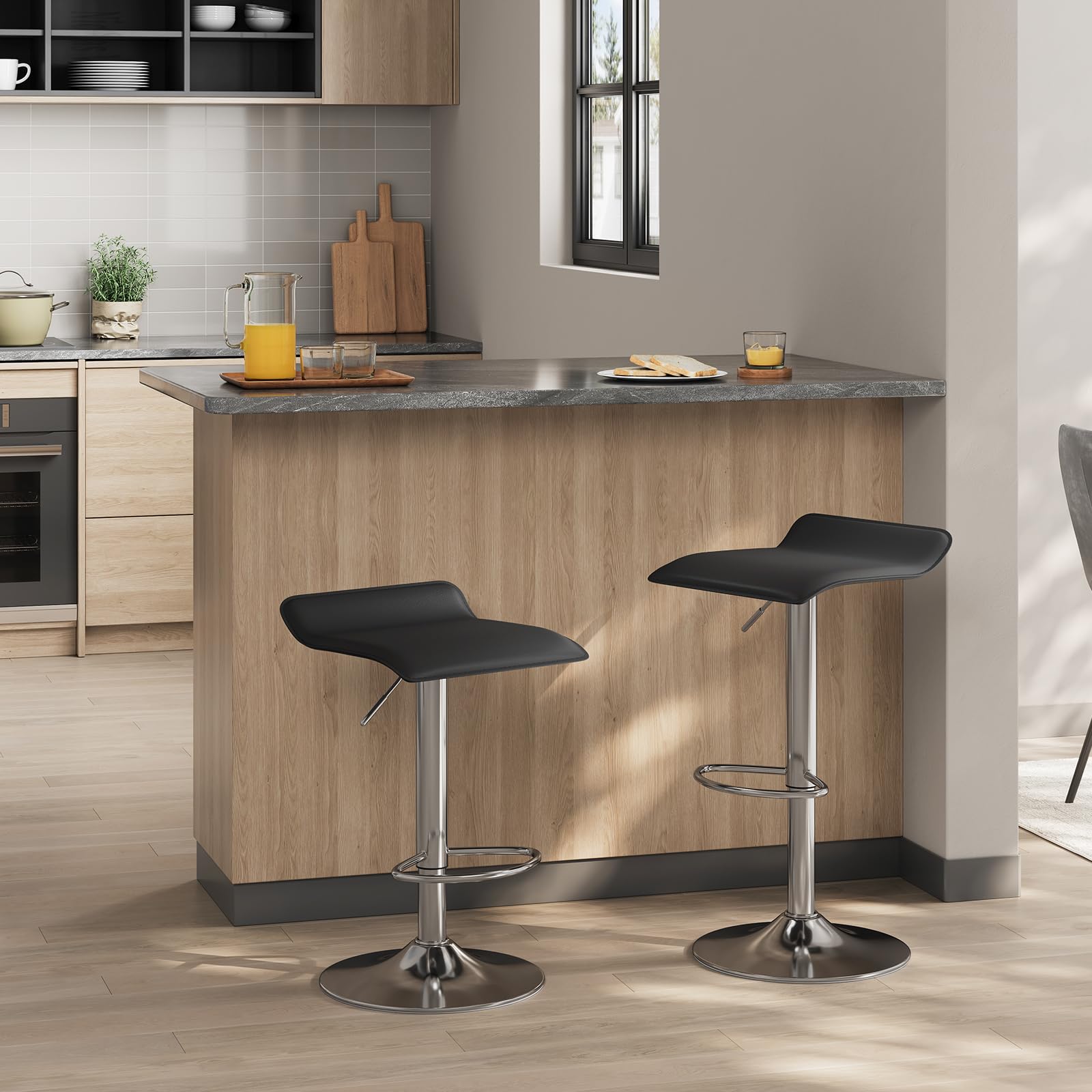 WOLTU Tabouret Bar, Hauteur Réglable, PVC+Métal, Noir+Argent | Chaise de bar, Siège pivotant à 360°, avec repose-pieds, pour Cuisine, Salle à Manger
