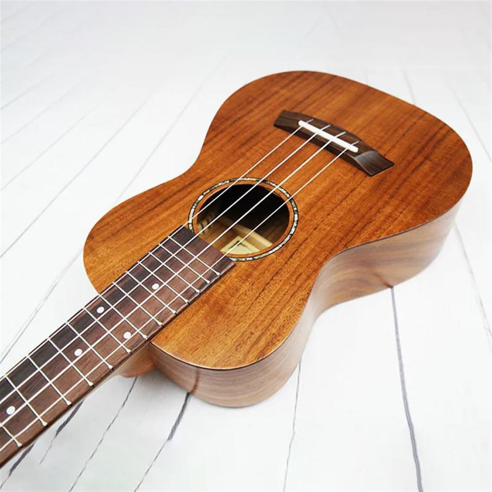 Ukulele per principianti 26 Ukulele Elettrico Speciale Per Mini Chitarra Hawaiana Tenore A 4 Corde Con Equalizzatore Pickup