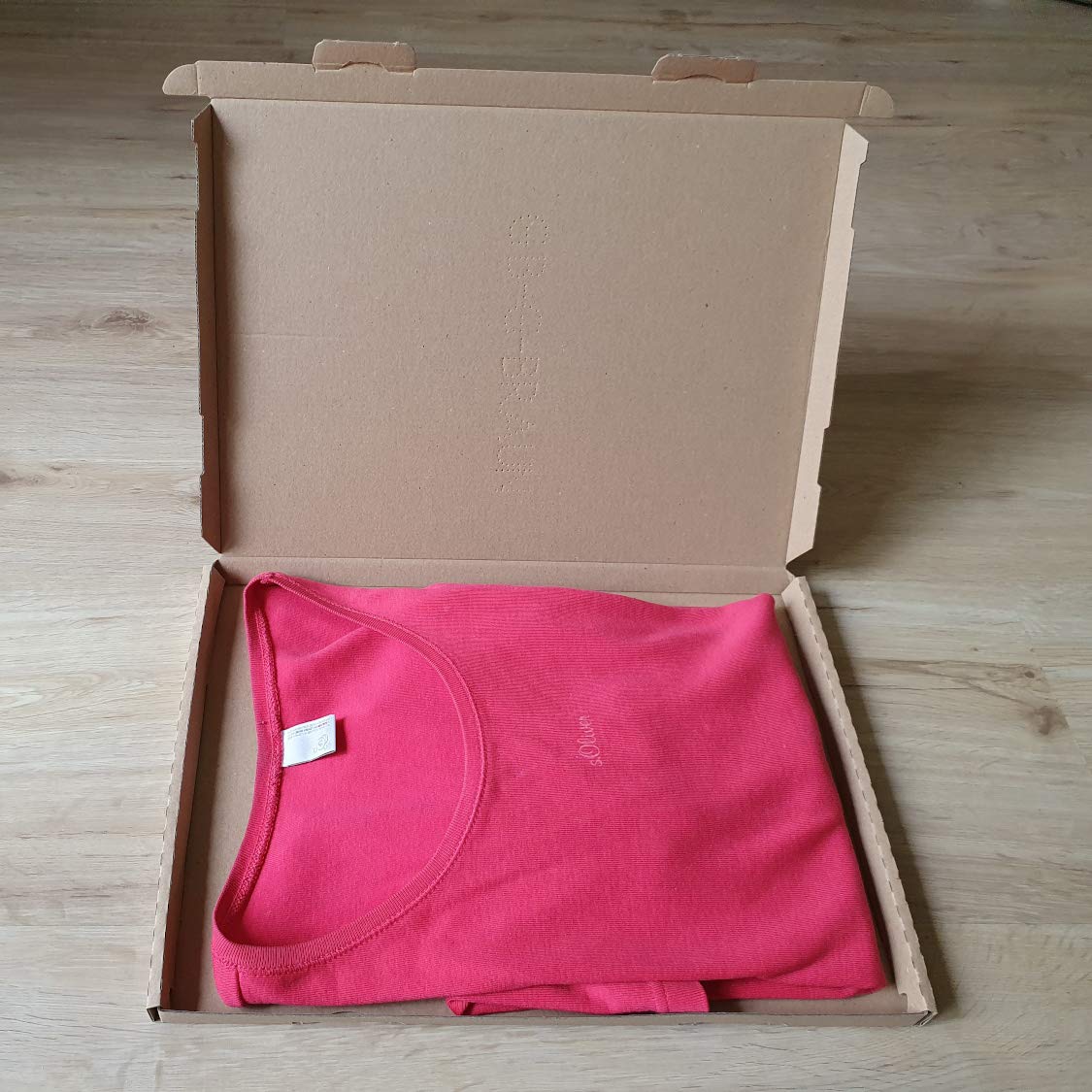 smiley pack 100x Großbriefkartons 350 x 250 x 20 mm braun DIN A4 B4 stabiler Versandkarton Postkarton Faltschachtel für Warensendung, Büchersendung und Großbrief mit Steckverschluss (100 Stück)