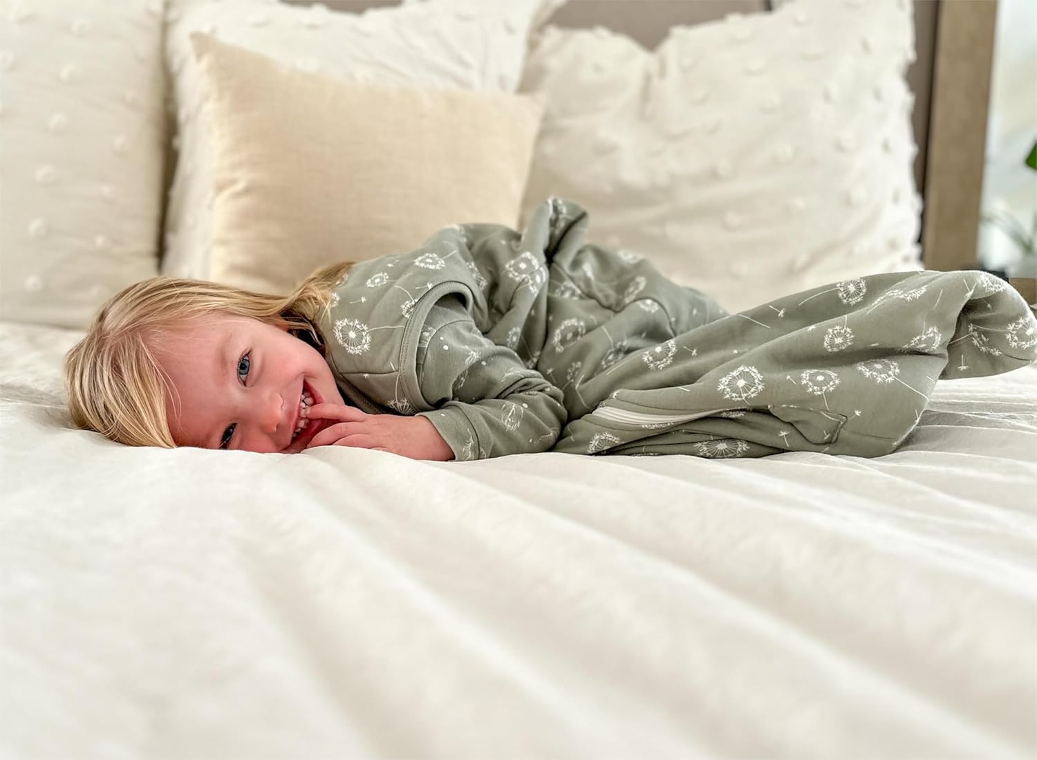 Owlivia Baby Sleep Sack Organic Cotton Sleeping Bag with- 2.5 TOG Sleeping Bag with 2-Way Zipper, Boys Girls Swaddle Transition Sleep Sack(2.5 TOG Green Dandelion, 12-18 Months)