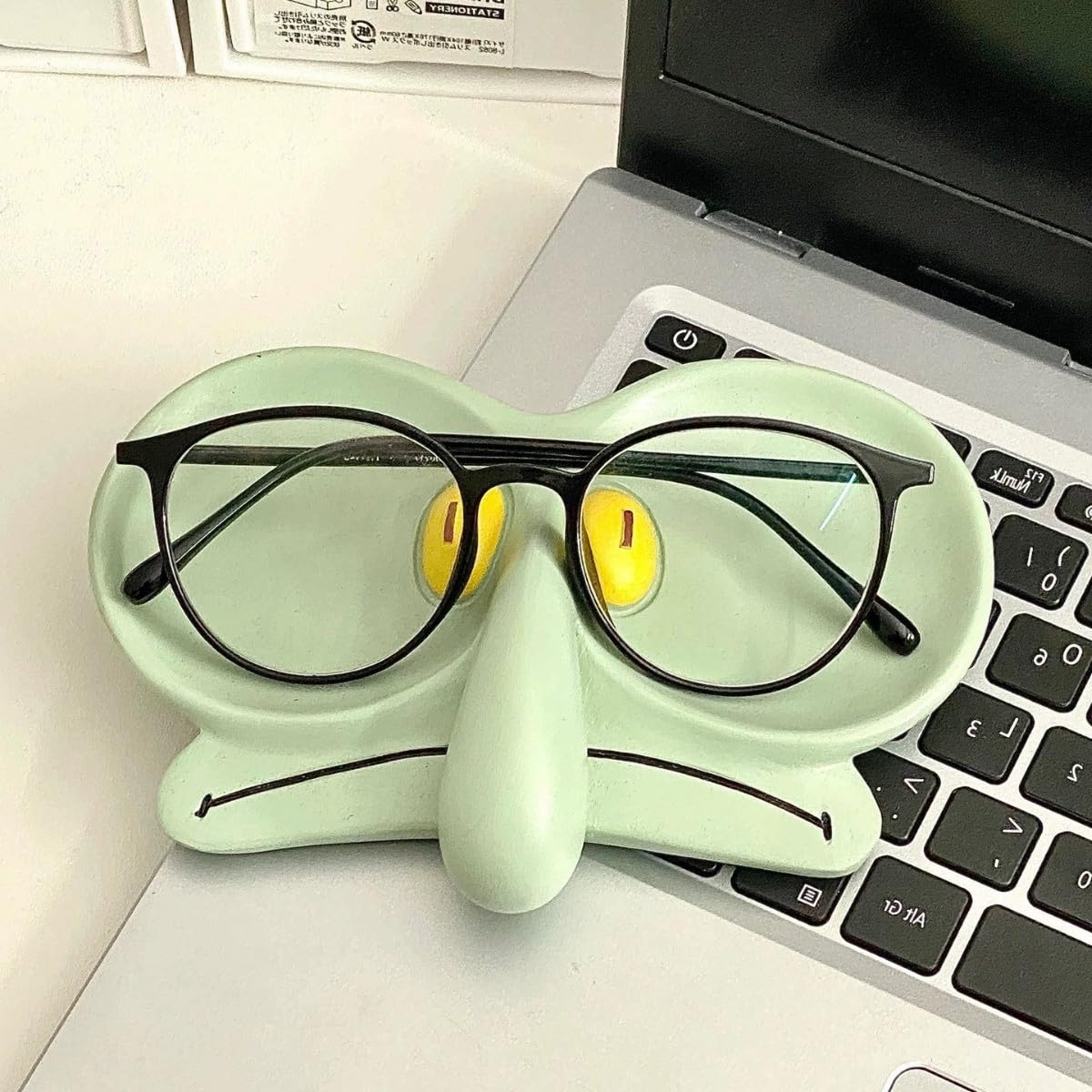 Amazon｜スポンジ ボブ イカルド 眼鏡ケース 可愛い 置物 アクセサリー 