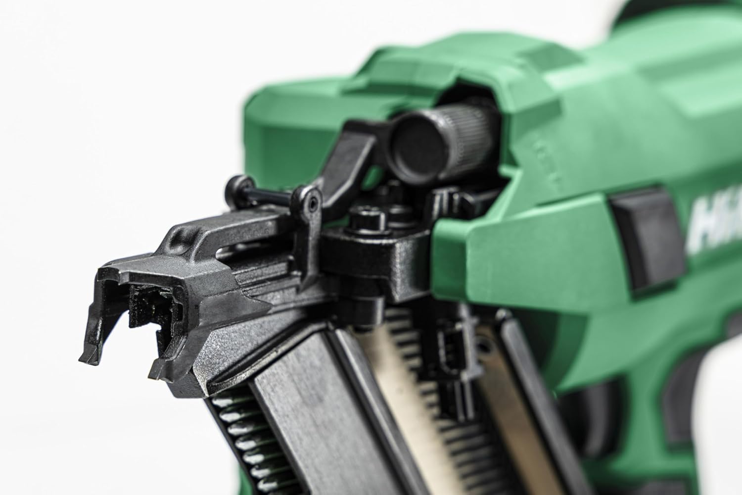 HiKOKI Battery Strip Nailer NR1890DCAW9Z, 18V Brushless Pneumatic Nailer | For 50-90 mm nails, 34 degree magazine angle, without battery and charger, includes safety glasses and HSC IV system case