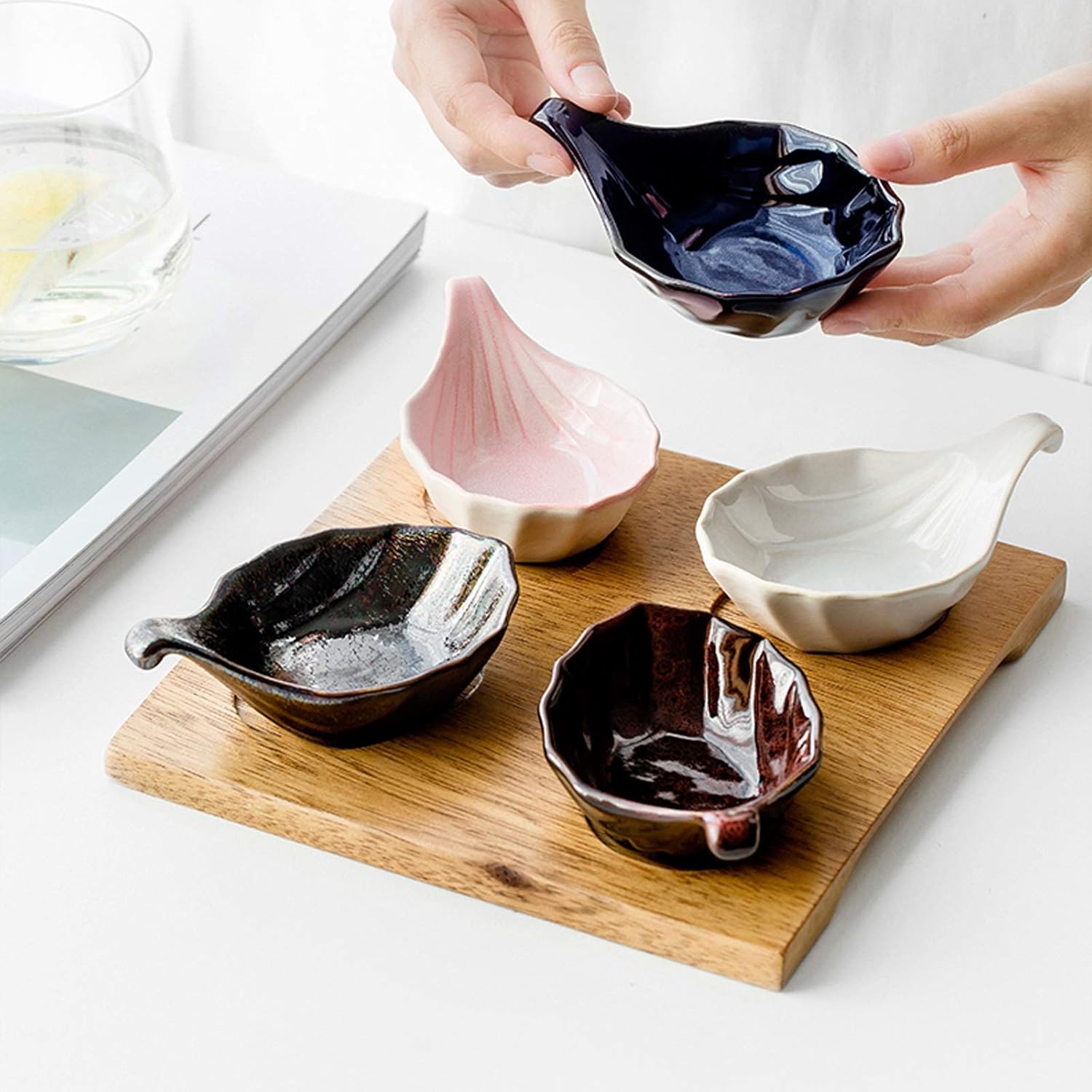 Snack Serving Dishes Ceramic Dip Bowls Set 5 Packs Soy Sauce Dish Multipurpose Side Dish Bowl Seasoning Dishes Soy Dipping Sauce Dishes 4.6 Inch Small Pinch Bowls for Kitchen Prep Dessert Dishes