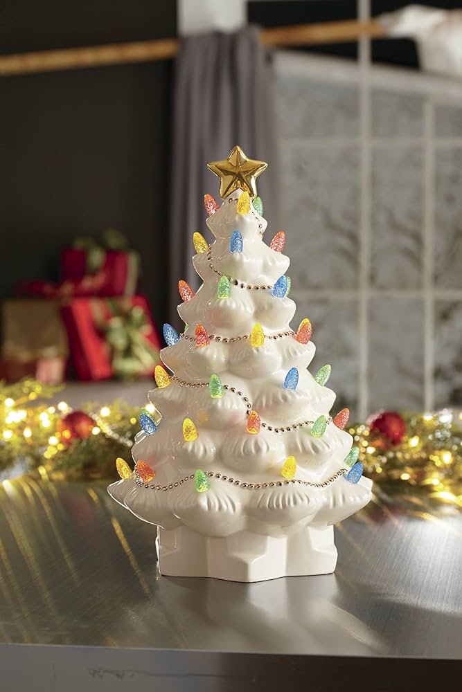 Amazon.com: Lenox Figurine, Treasured Traditions Ivory Light-Up