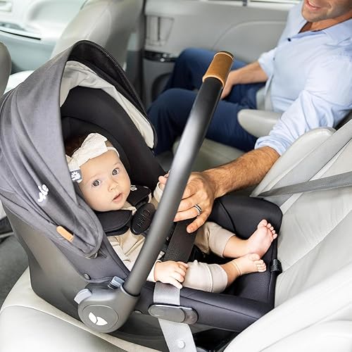 Miniatura 2 de Joie Mint Latch - Asiento de automóvil infantil sin base, ligero, conectores de pestillo rígido integrados y protección contra impactos laterales