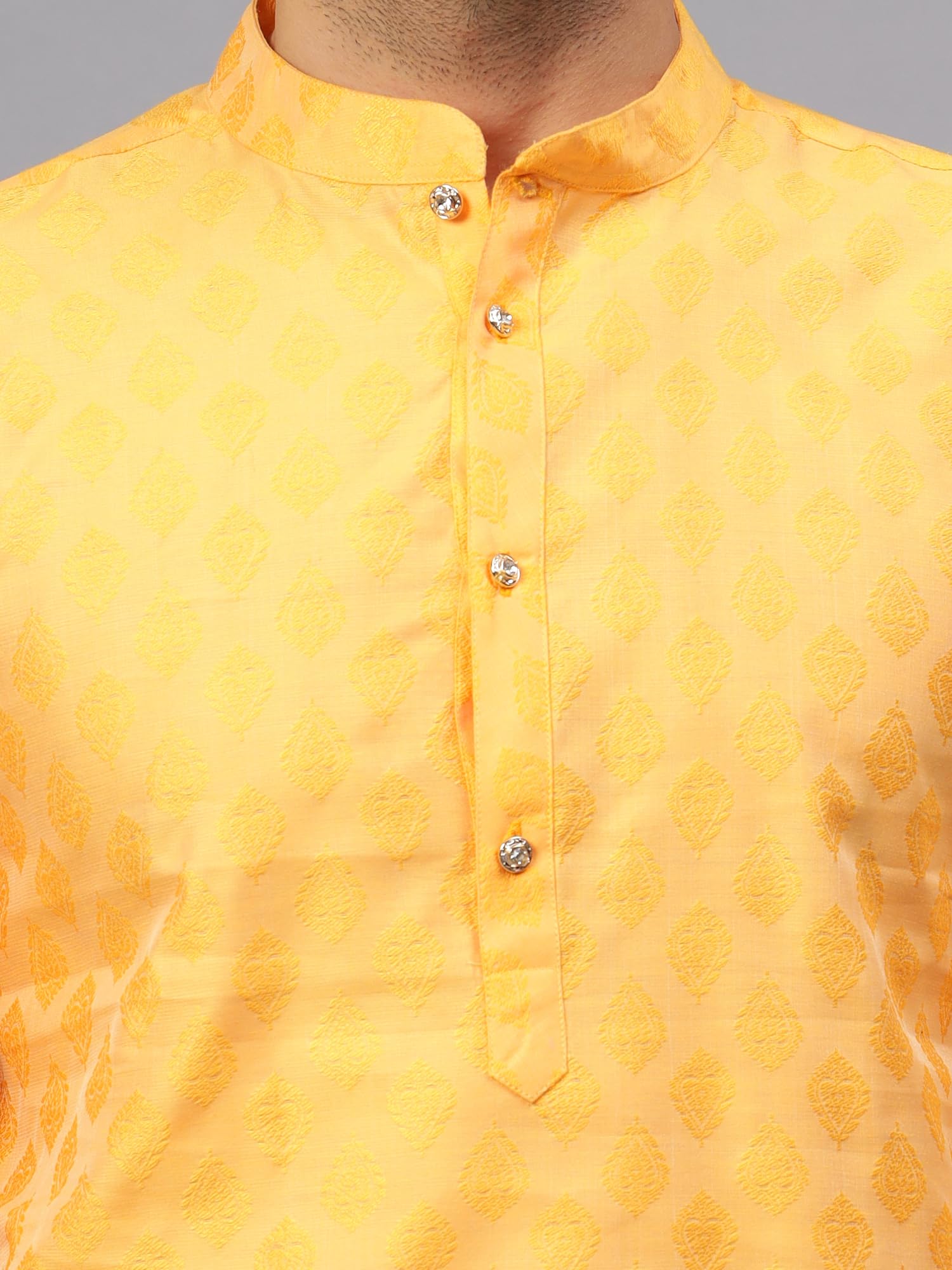 LATEST CHIKAN Men's Cotton Silk Blend Floral Kurta and Pyjama Set, Small, Yellow - Image 4 thumbnail