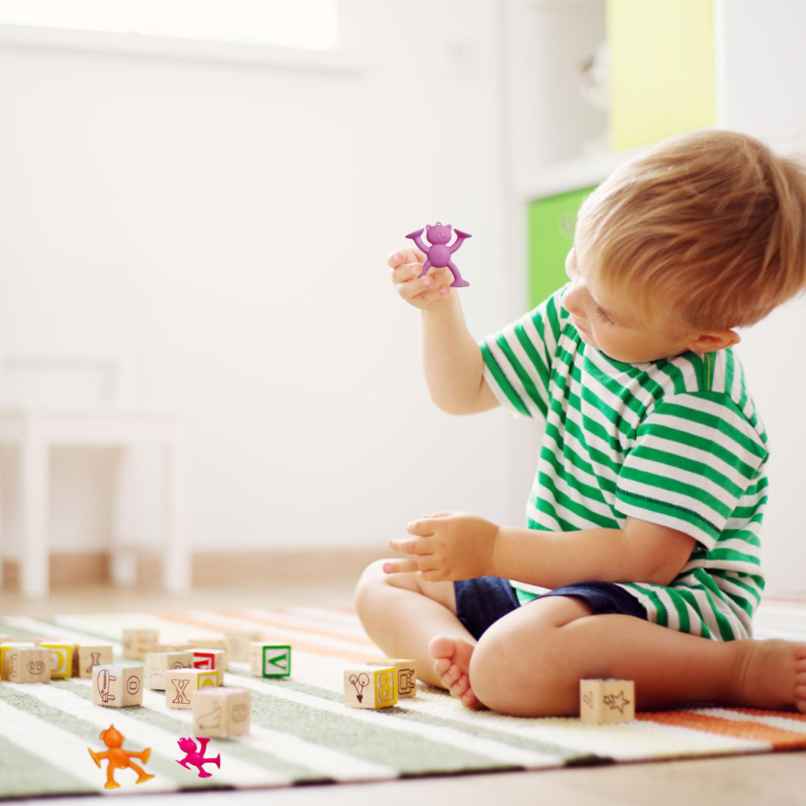 8 Pcs Suction Toys, Sucker Toys for Kids Plane Suction Toy Baby Plane, Strong Adhesion - Image 3