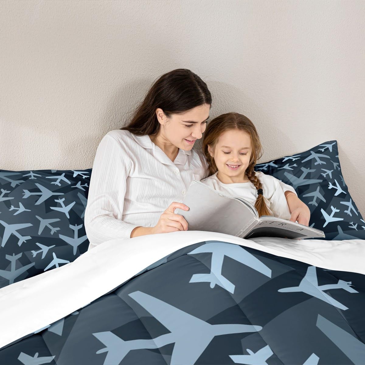 Camo Airplane Comforter Set Queen,Cartoon Airplane Pattern Bedding Set 3pcs for Kids Boys Teens Room Decor,Camouflage Grey Black Down Comforter Soft Microfiber Duvet Insert with 2 Pillowcases