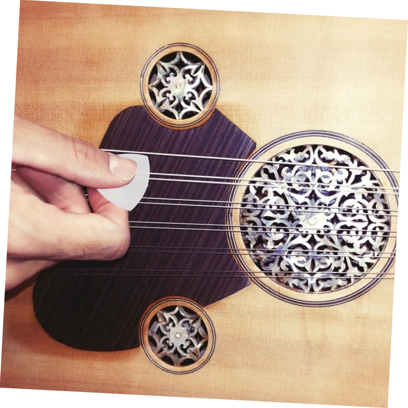 VICASKY 48stücke Rutschfeste Nylon-gitarren-picks Für Liuqin Und Ukulele Professionelle Plectrums Mit Klarem Sound Und Komfortablem Griff
