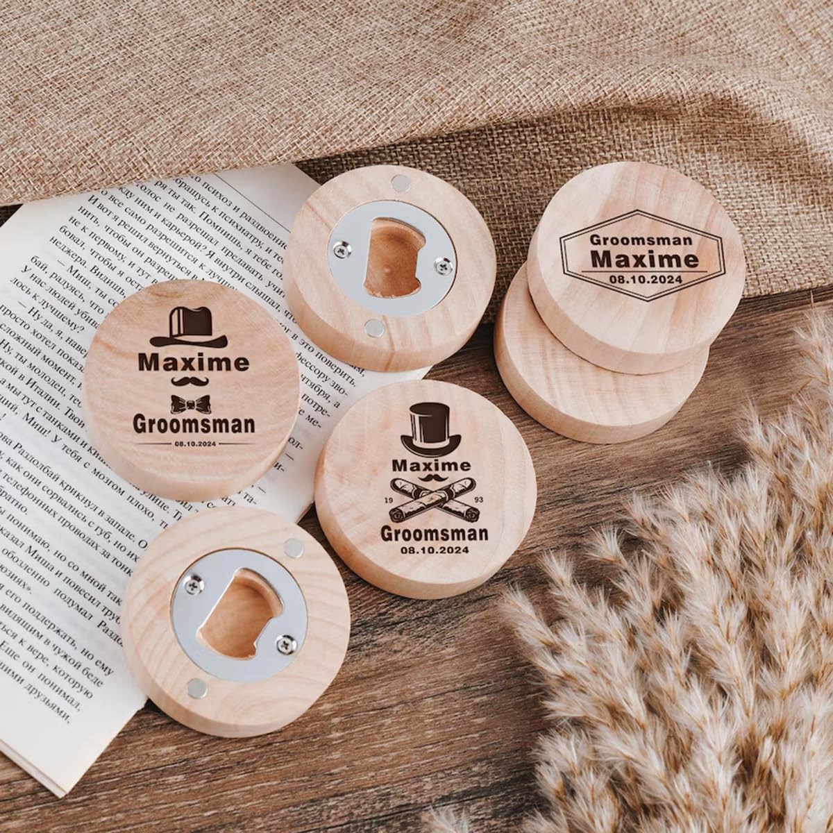 Abridor de botellas de madera grabado con logotipo personalizado, abridor de cerveza de madera maciza personalizado para fiestas, regalo de padrino de boda (60 piezas)