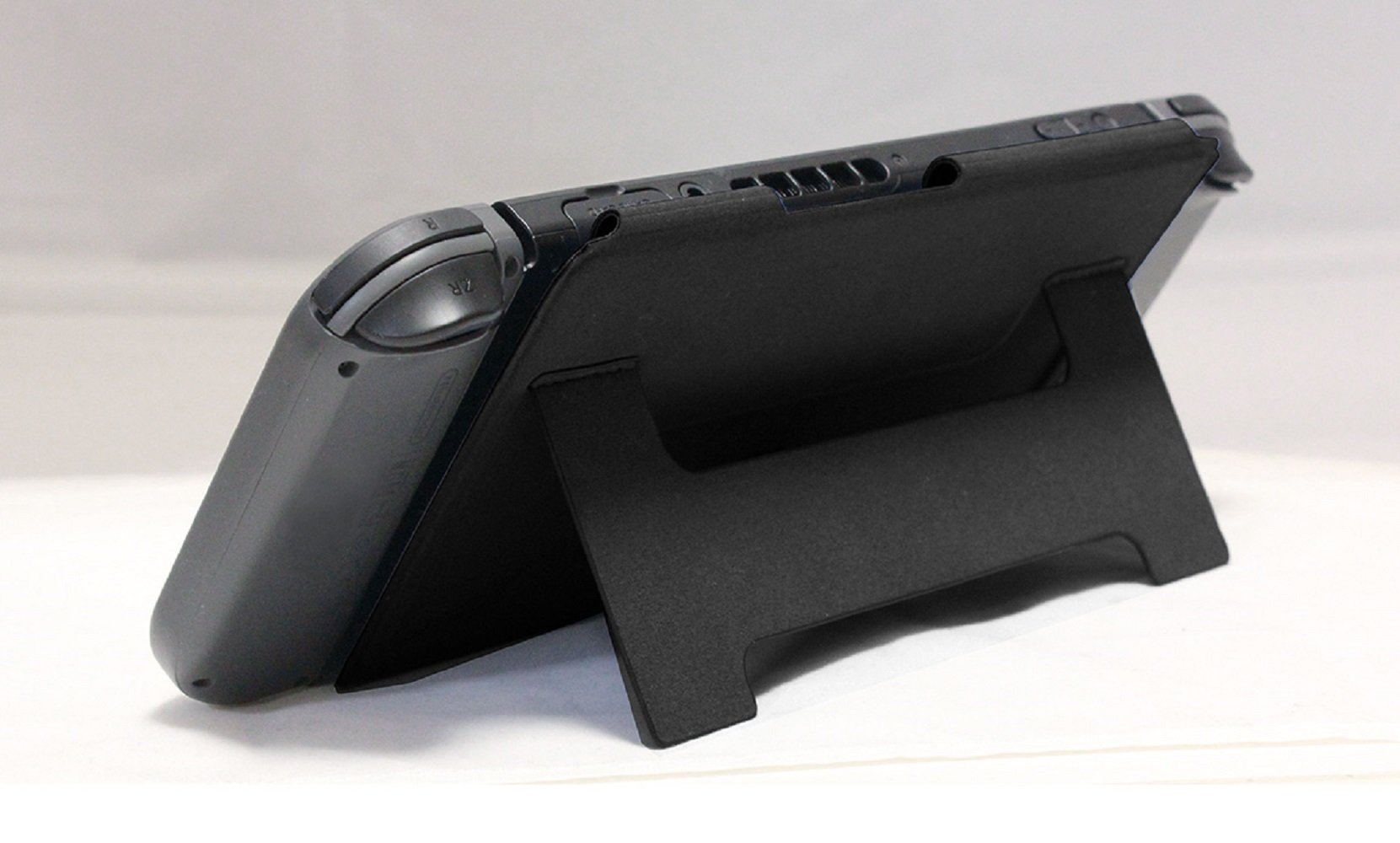 Amazon.co.jp: Nintendo Switch専用スタンド付きカバー ブラック