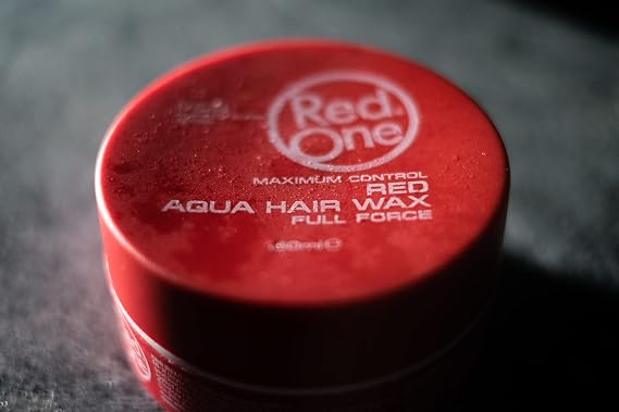RedOne Hair Styling Wax Red & Blue 2x 150 ml | Edge Control | Hair Gel Wax | Ultra Hold | Strawberry & Bubblegum Scent | Men & Women Hair Wax | Maximum Control