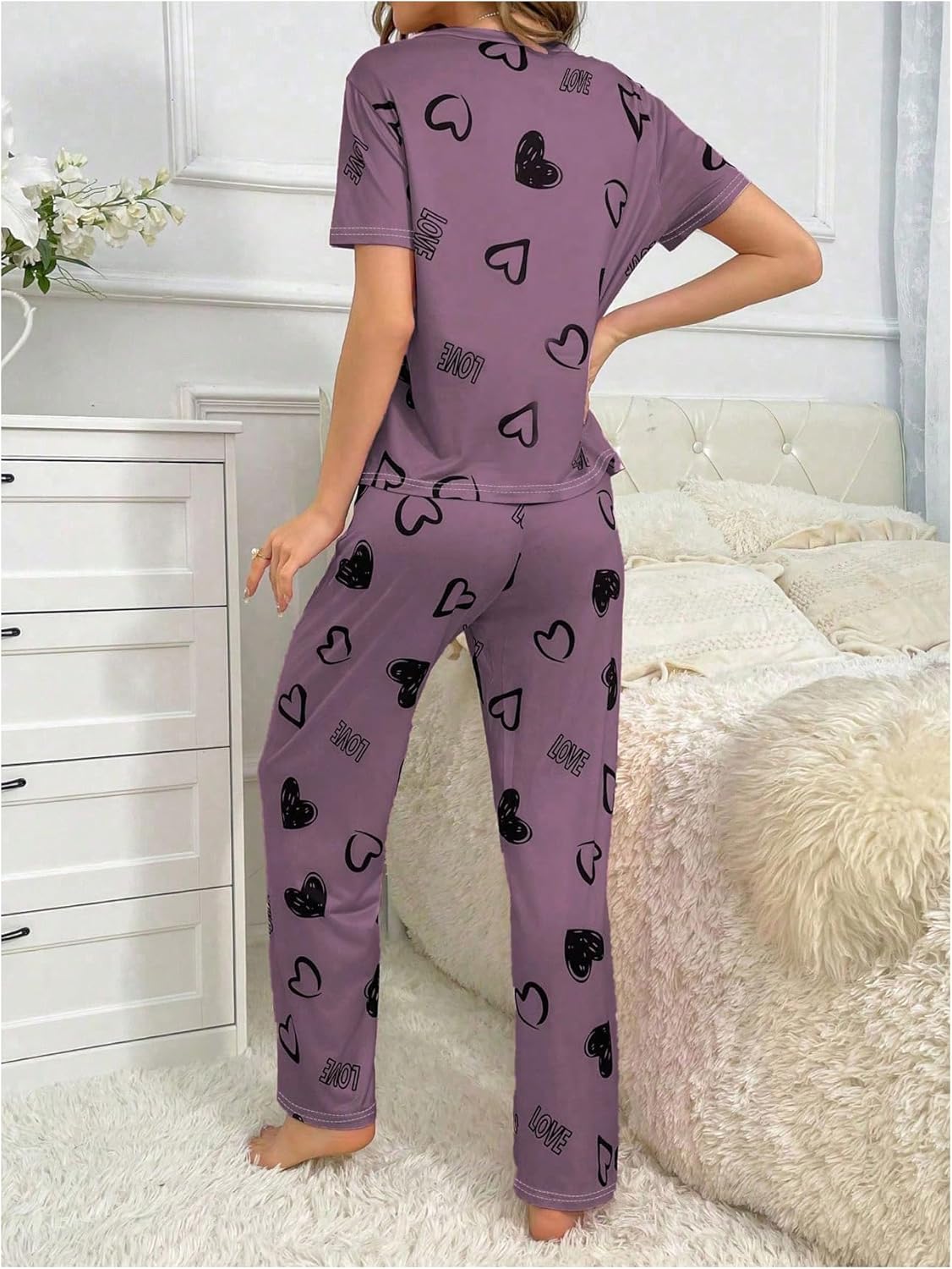 Floerns Women's 2 Piece Heart Pajama Set Short Sleeve Crew Neck Tee Tops with Pants Set - Image 3
