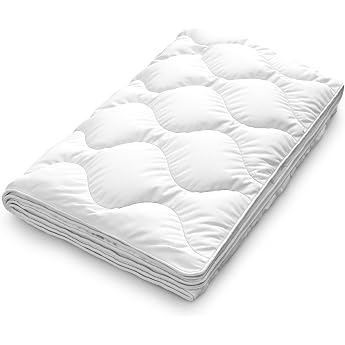 Sleeper Summer Duvet 155 x 220 cm - Thin and Light Duvet for Summer 155 x 220 cm - Light Summer Duvet