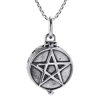 ペンダント　12星 Amazon | AeraVida 神秘的な星 五芒星 925スターリングシルバー