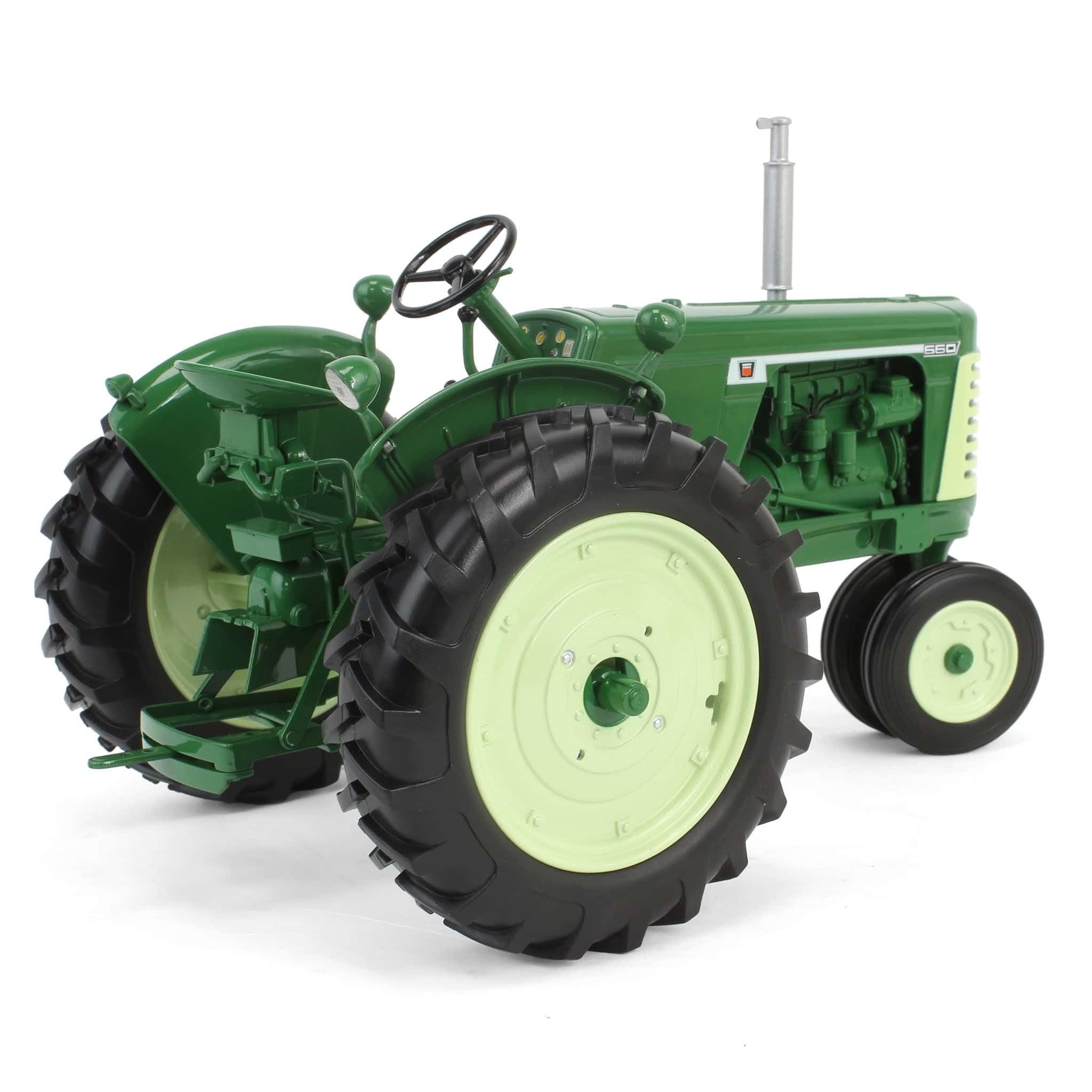 Amazon.com: 1/16 Oliver 660 Gas Tractor with Narrow Front by