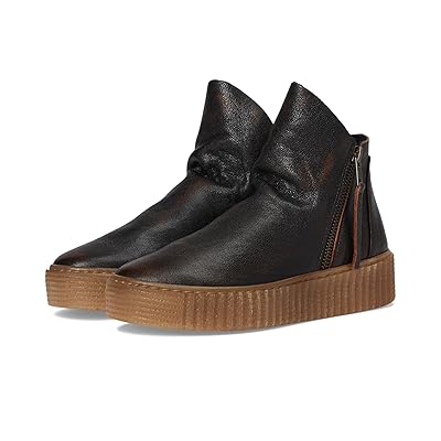 Eric Michael Zelda Women