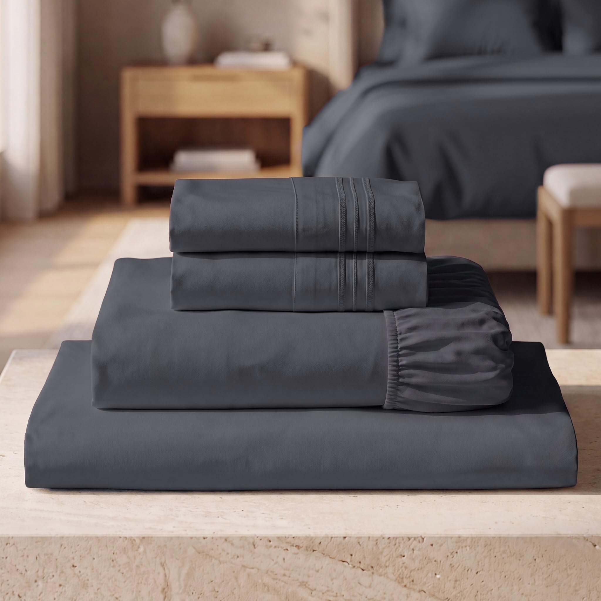 Mellanni Iconic 4-Piece, Ultra Soft Sheet Set (Queen, Charcoal)