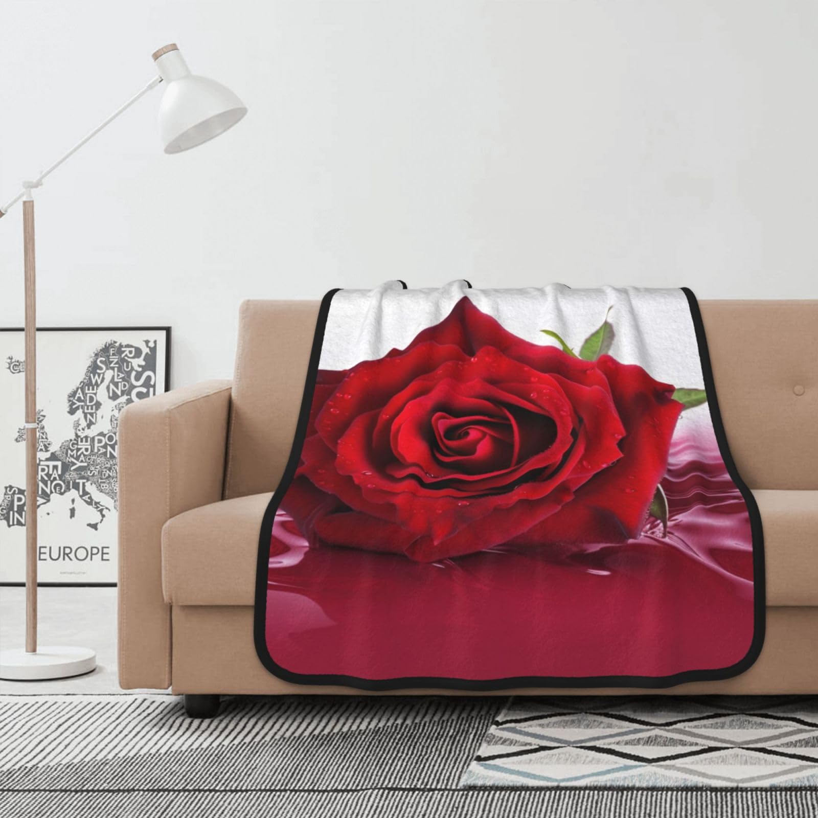 Plaid en flanelle rose rouge idéal pour vos soirées cocooning et moments détente au salon