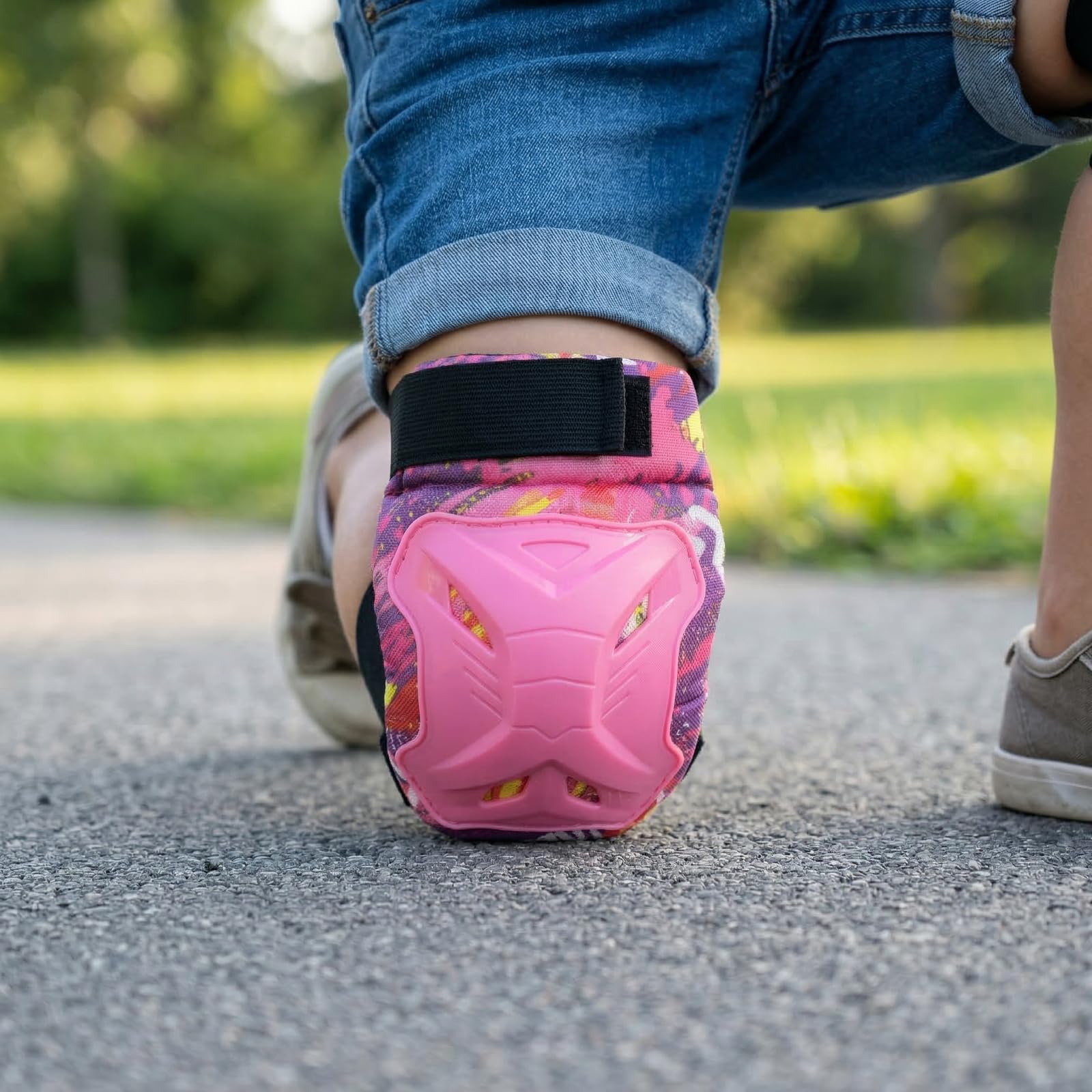 Ginocchiere per Bambini 2-14 Anni,6 In 1protezione Kit per Bambini Sicurezza Set Bambino Ginocchiere, Gomitiere e Polsiere Regolabili per Skateboard Bicicletta Pattinaggio Scooter e Rollerblade