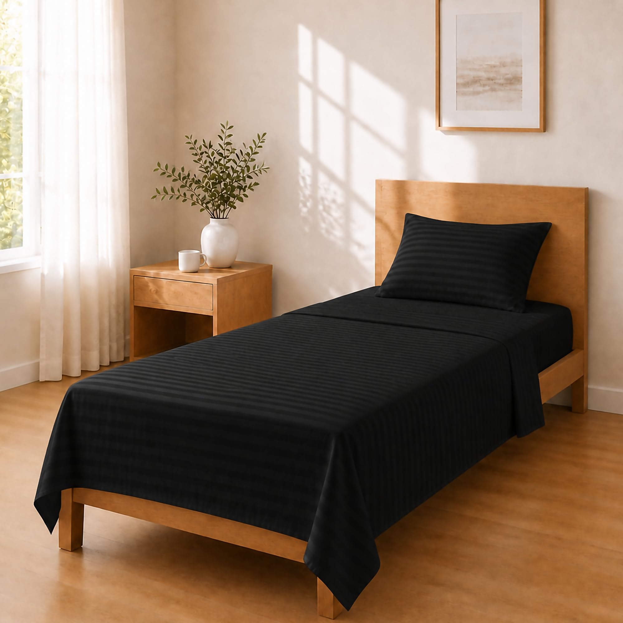 Homebliss Microfibre Bedding Set 150 x 240 / 90 x 200 + 25 / 50 x 80 cm, Black