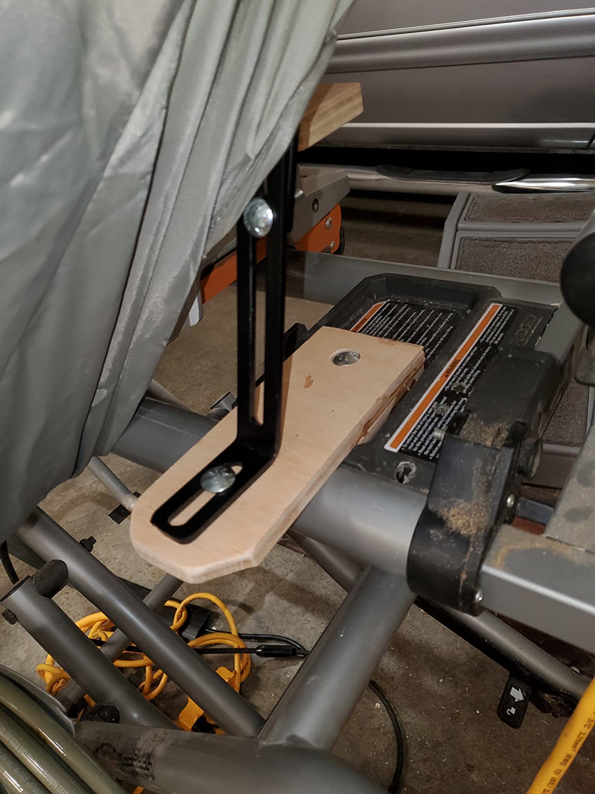 27/mo Finance Rousseau 5000 Dust Solution for Miter Saws, Silver