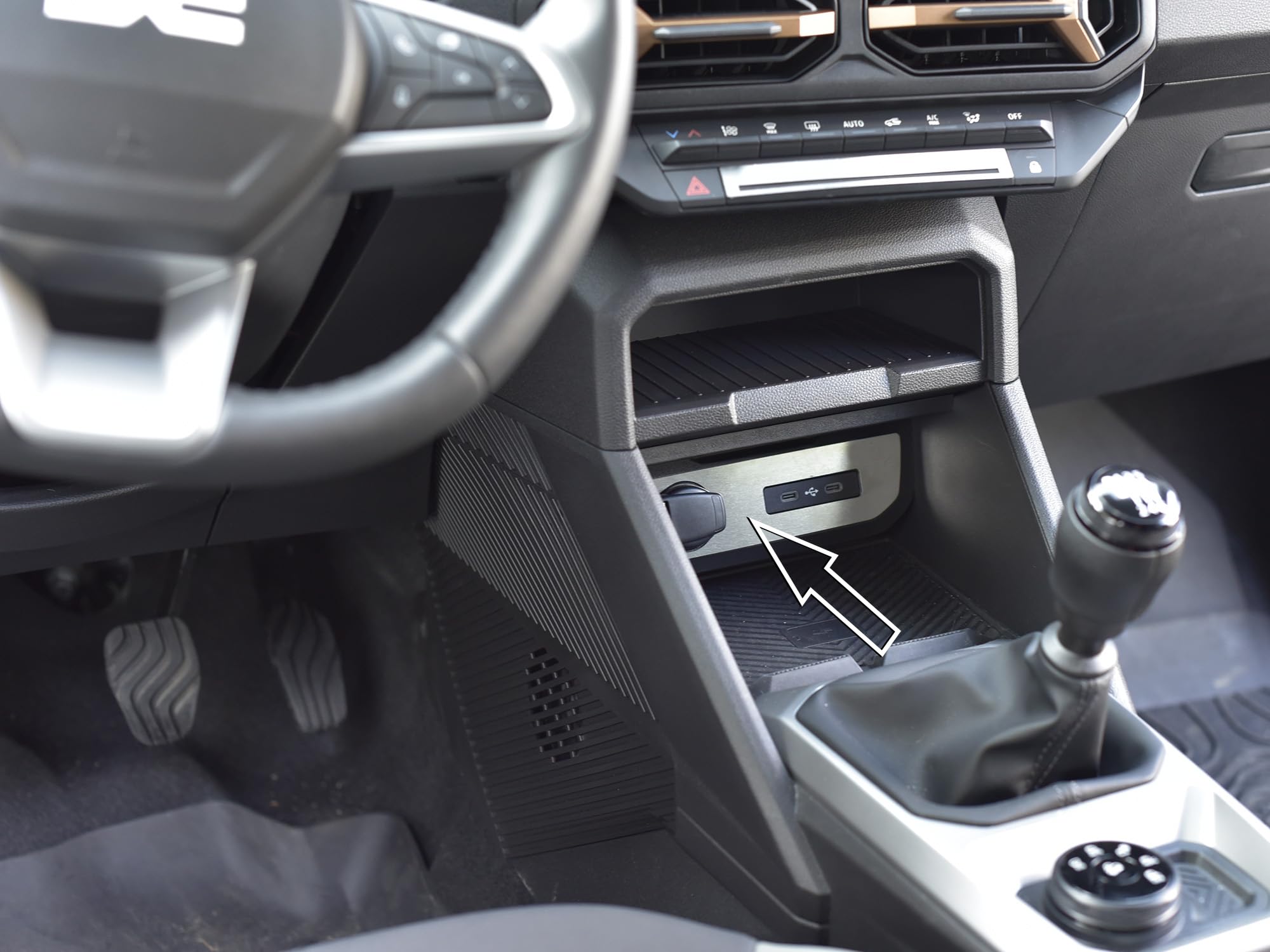 Insignes Chromés Dacia Duster III 2024+ - Style Cuivre-brun - Lot De 4 Pièces En Acier - Personnalisation Extérieure