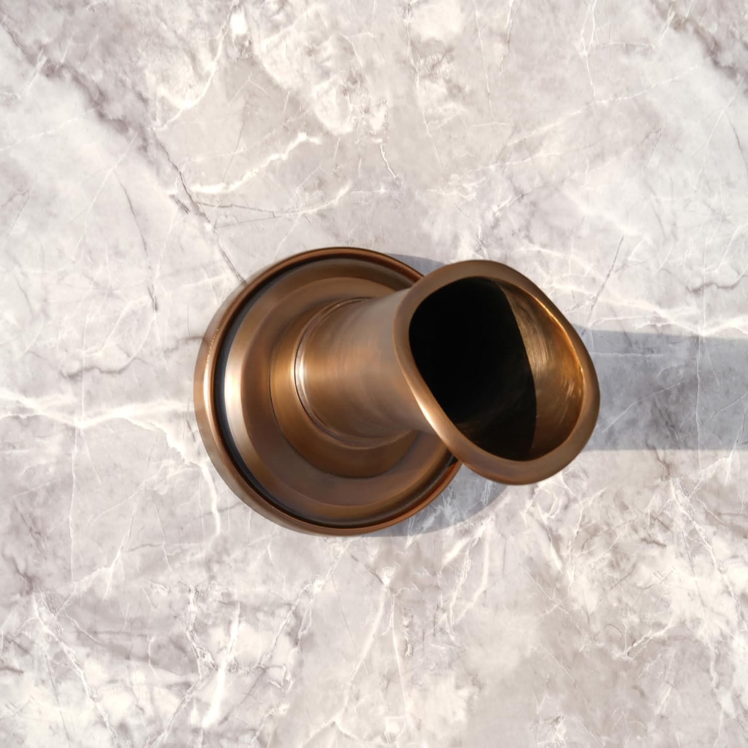 Solid Brass Waterfall Spout Scupper Made Exquisite Handcrafted, Water Fountain Spillway Luxury Landscape Decor for Pools, Ponds, Water Walls (7.63 inch)