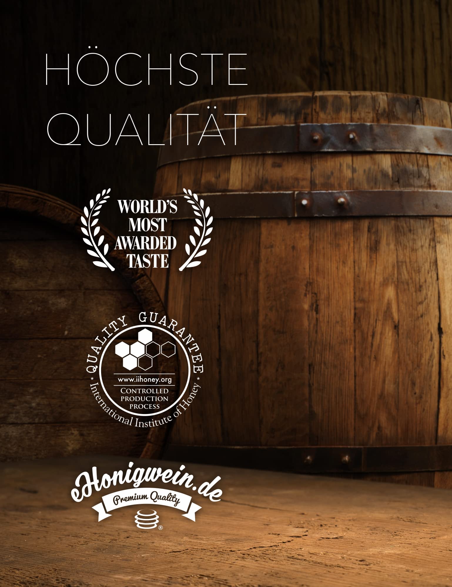 Trybunalski Met Trójniak-Einhalber (Keramik) Geschenkset in einer leichten Holzbox mit 3 kleinen Keramikbechern | 750ml | 13% Alkohol Metwein | Polnische Produktion