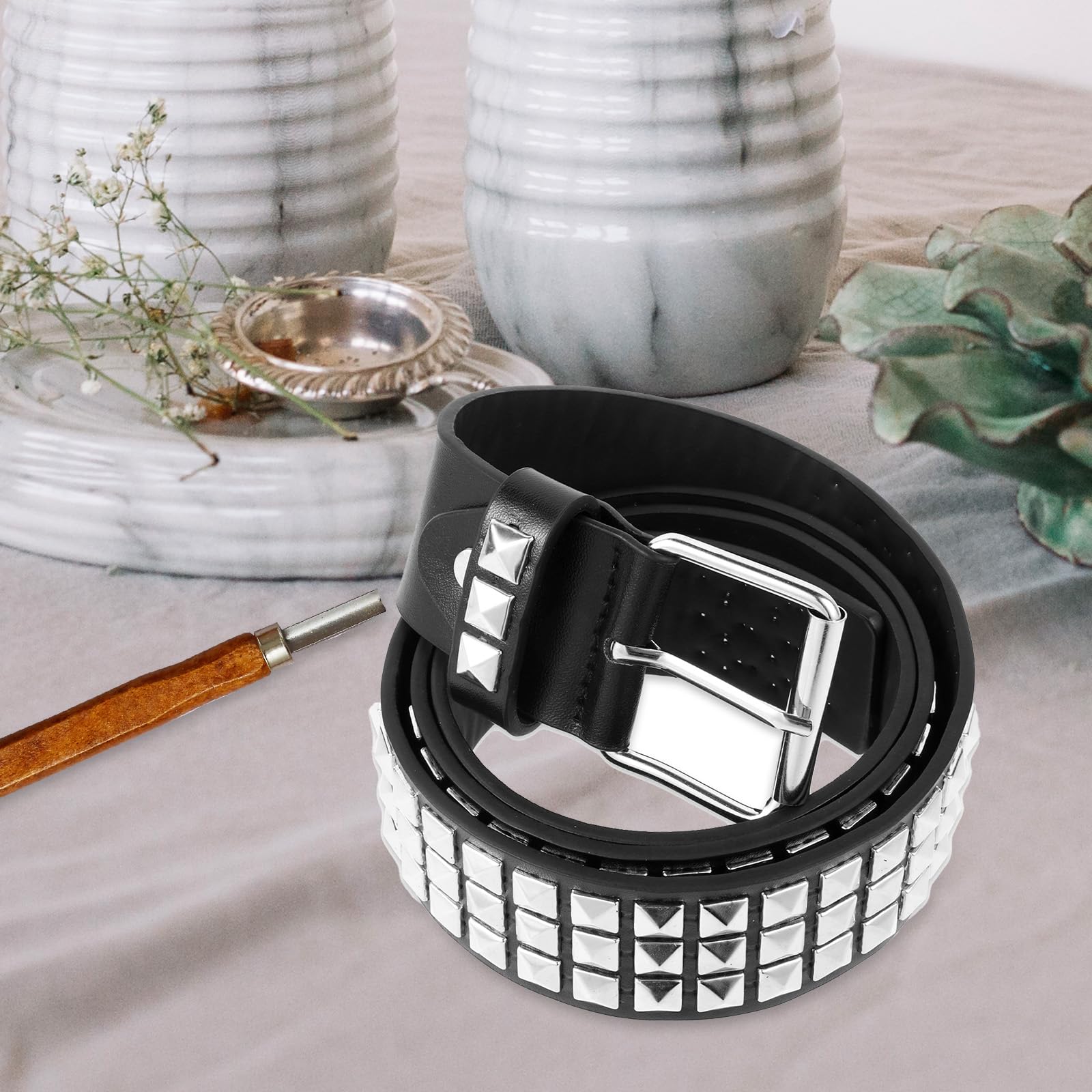 小物 CALEE Round&Pyramid studsleatherkey CALEE】（キャリー）