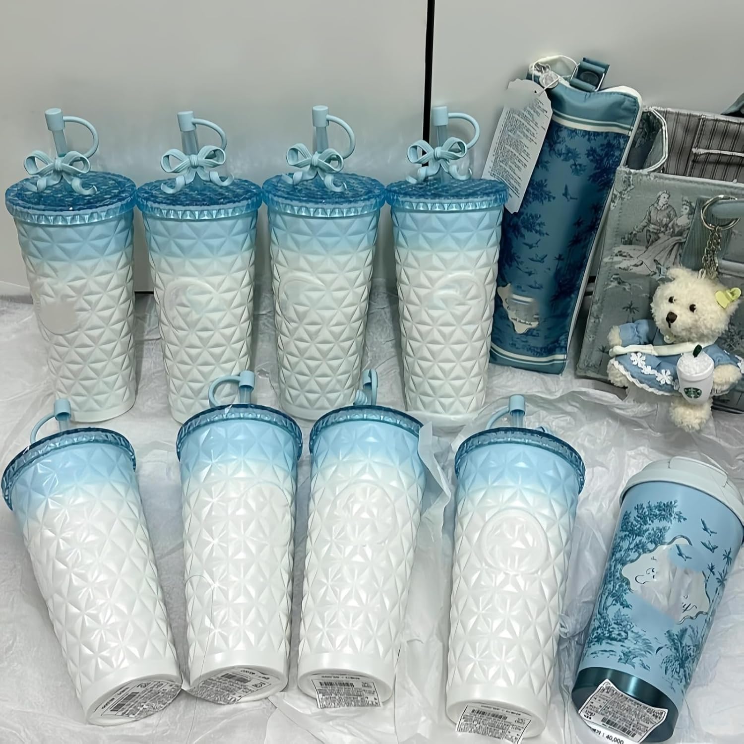 Amazon | クラッシー リボン ダイオン コールドカップ 591ml 
