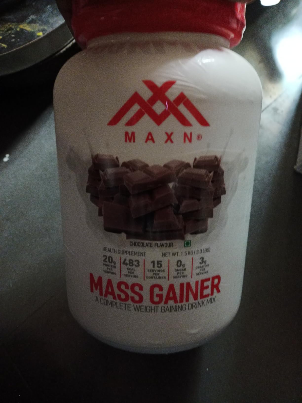 MAXN Mass Gainer Flavoured, Weight Gaining Powder for Muscle Growth