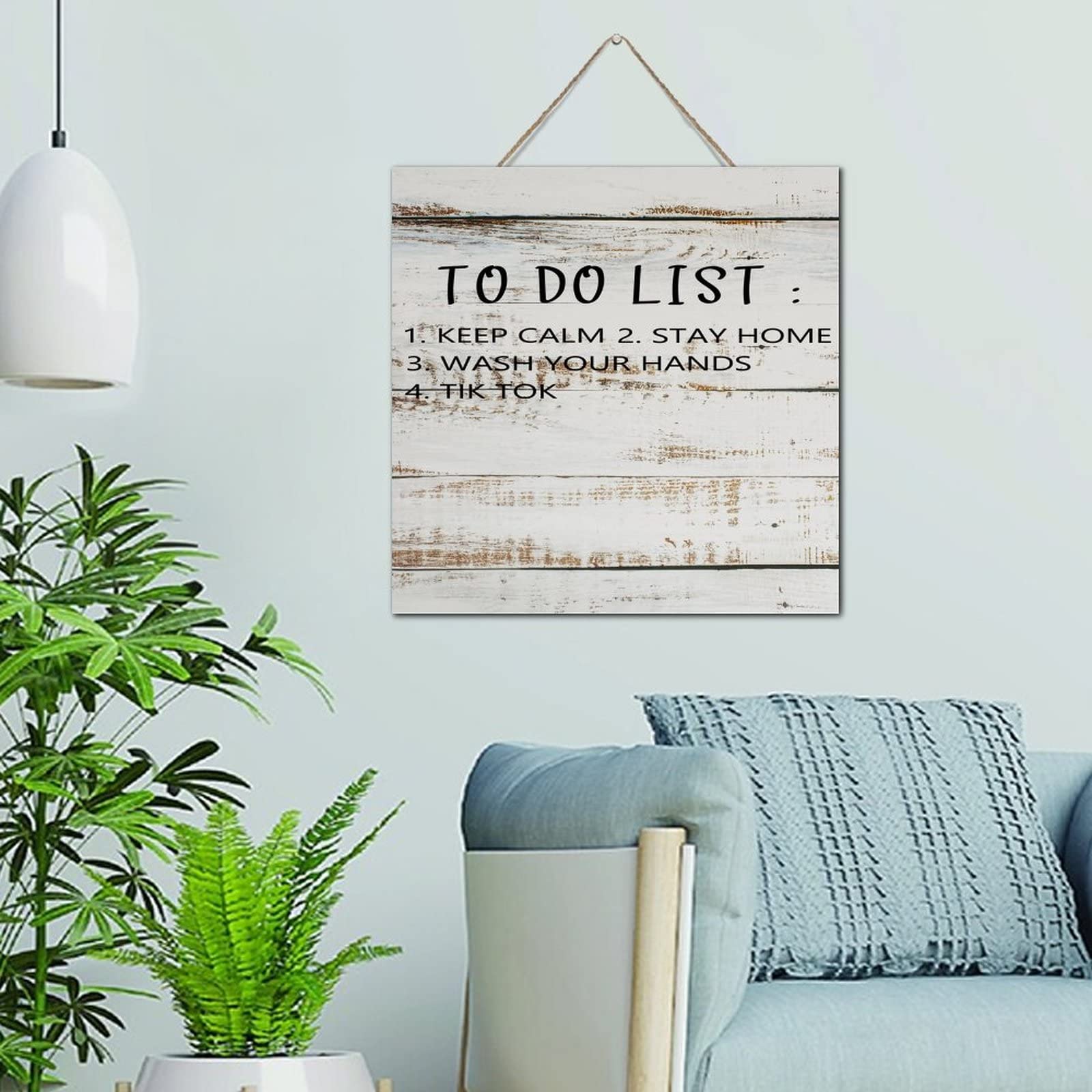Panneau en bois rustique mural idéal pour habiller les petits espaces