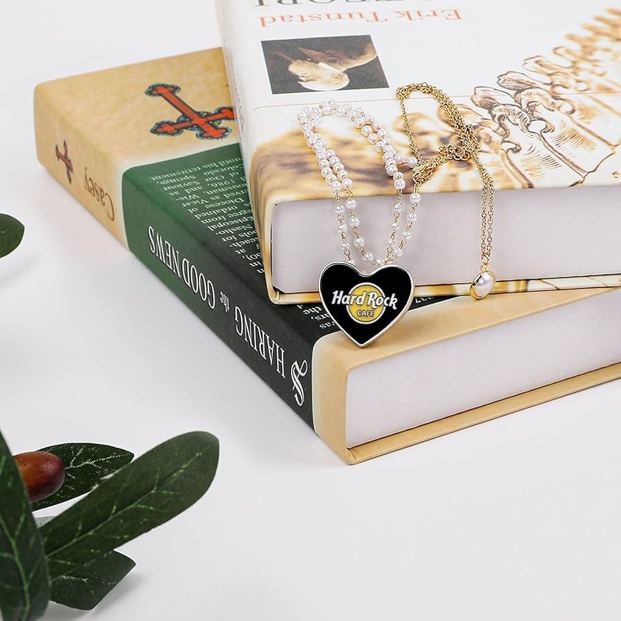 Amazon.co.jp: ハードロックカフェ バッジ ピンバッジ ピンズ